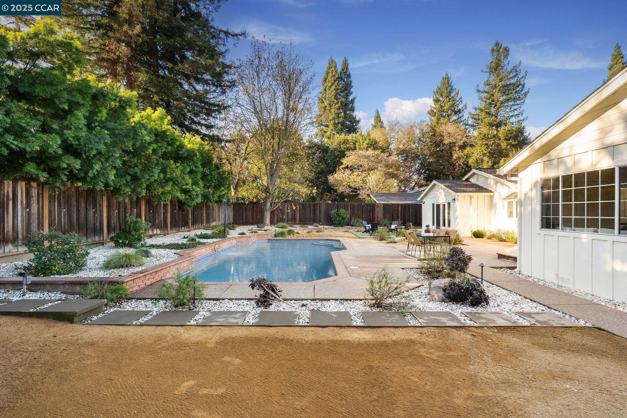 Detail Gallery Image 29 of 30 For 115 Camino Encanto, Danville,  CA 94526 - 4 Beds | 3 Baths