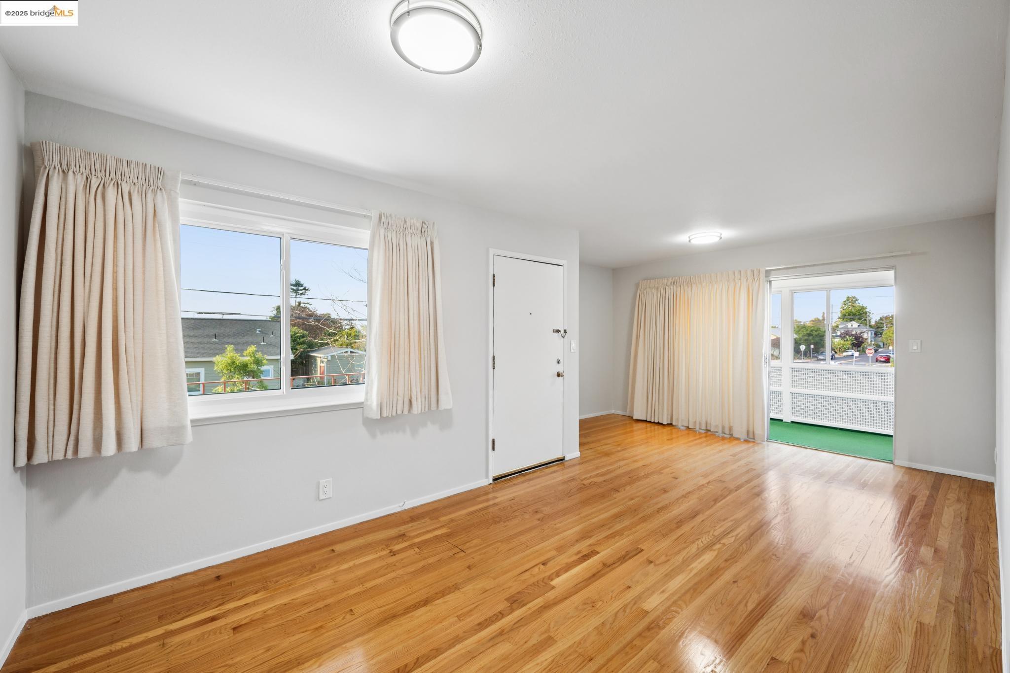 Detail Gallery Image 19 of 33 For 2727 Mcgee Ave, Berkeley,  CA 94703 - – Beds | – Baths