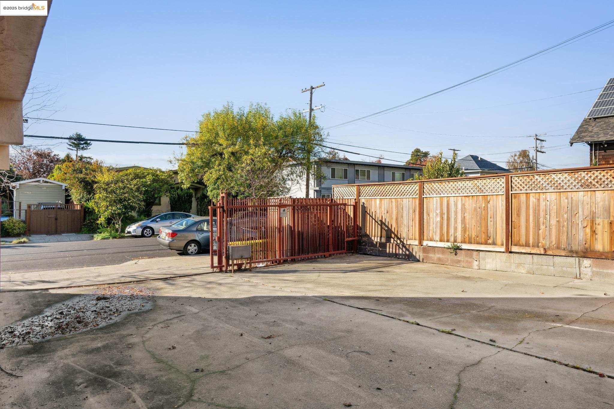 Detail Gallery Image 29 of 33 For 2727 Mcgee Ave, Berkeley,  CA 94703 - – Beds | – Baths