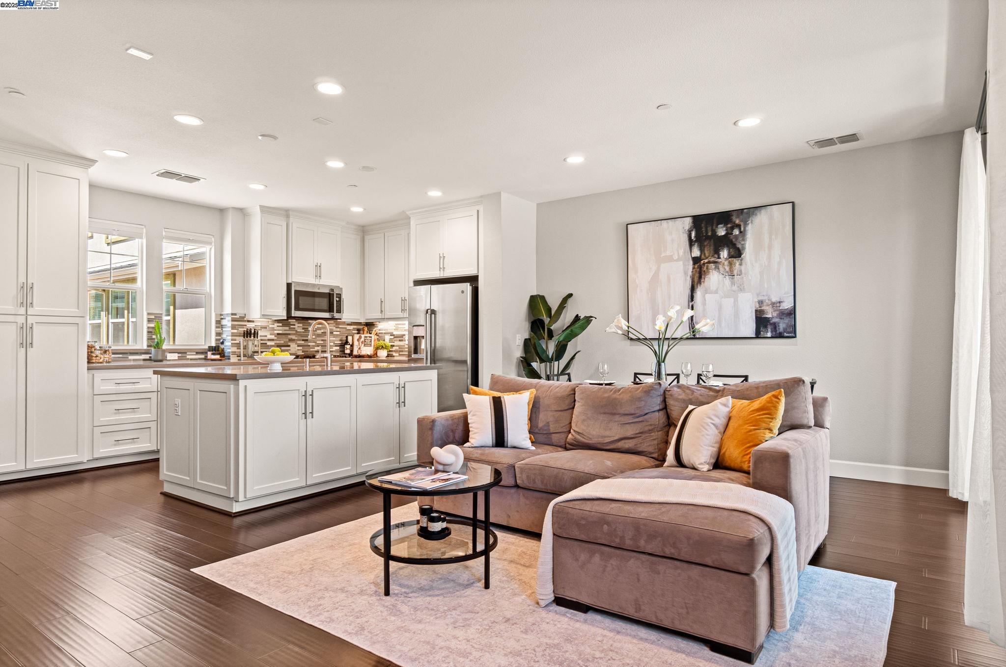 Detail Gallery Image 2 of 60 For 849 Tranquility Circle #3,  Livermore,  CA 94551 - 2 Beds | 2/1 Baths