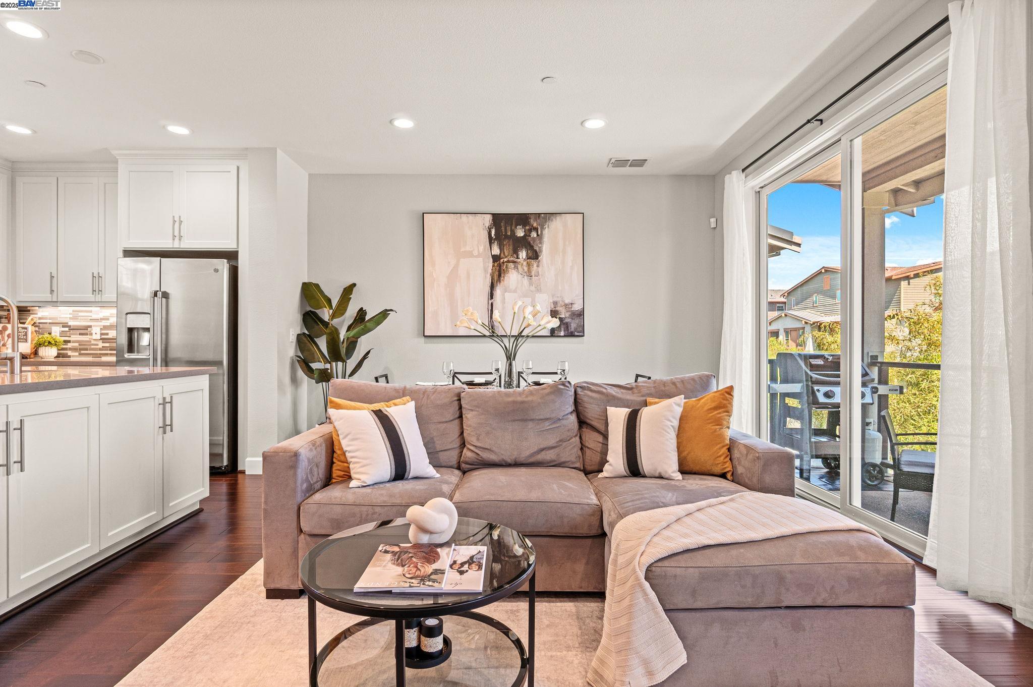 Photo #5: 41117829 Listing: Photo #5