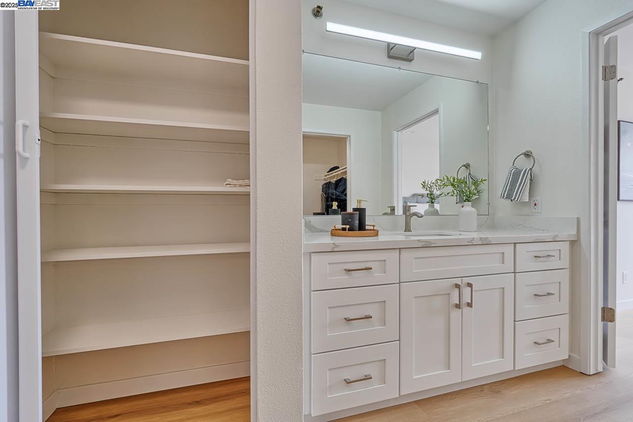 Detail Gallery Image 17 of 29 For 685 Dartmore Ln #365,  Hayward,  CA 94544 - 1 Beds | 1 Baths