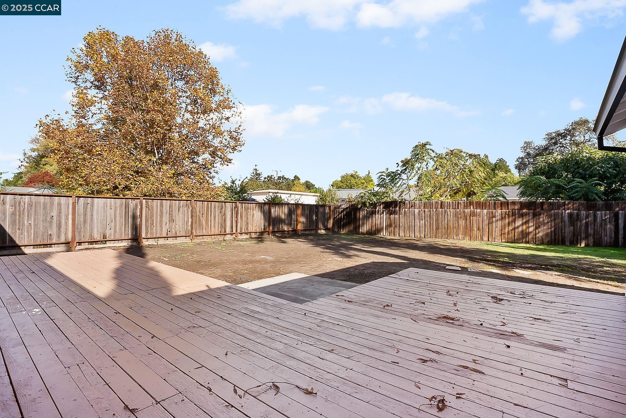 Detail Gallery Image 32 of 36 For 1640 Apple Dr, Concord,  CA 94518 - 4 Beds | 2 Baths