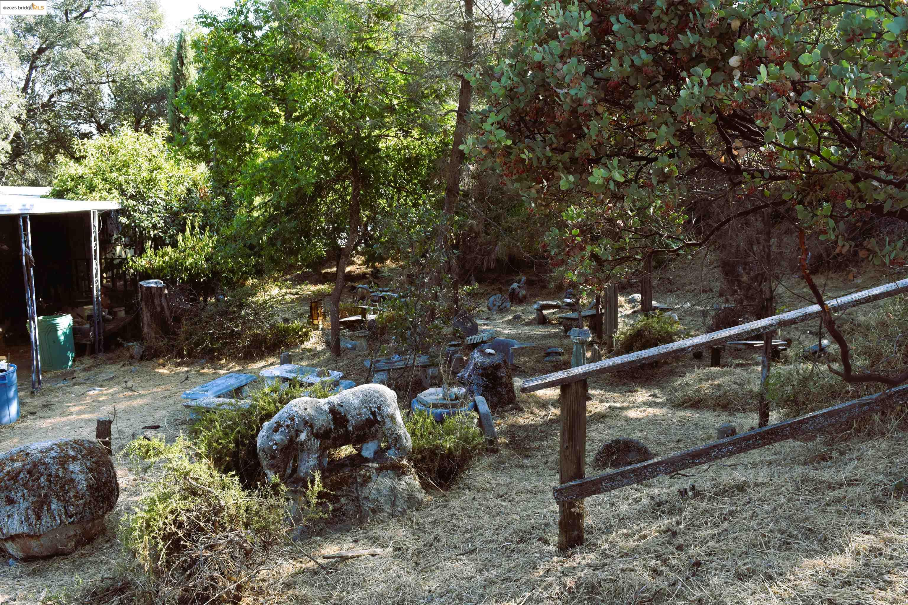 Detail Gallery Image 4 of 13 For 20739 Lower Hillview, Sonora,  CA 95370 - – Beds | – Baths