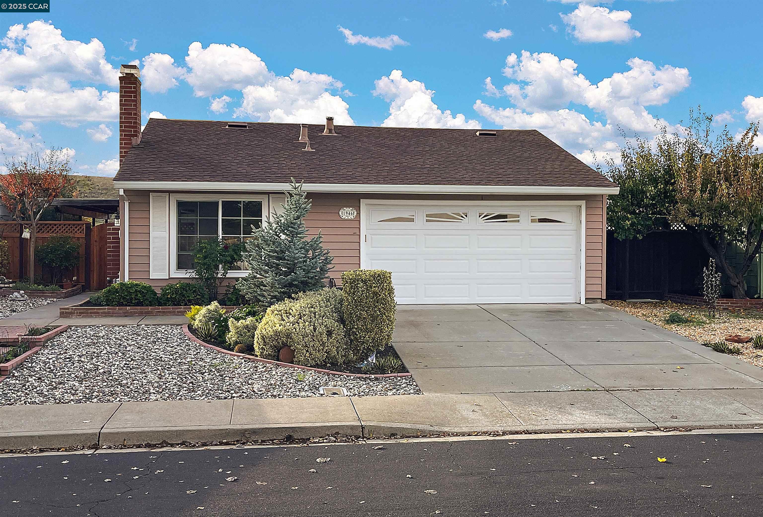 Front Image Thumbnail for CC41117834