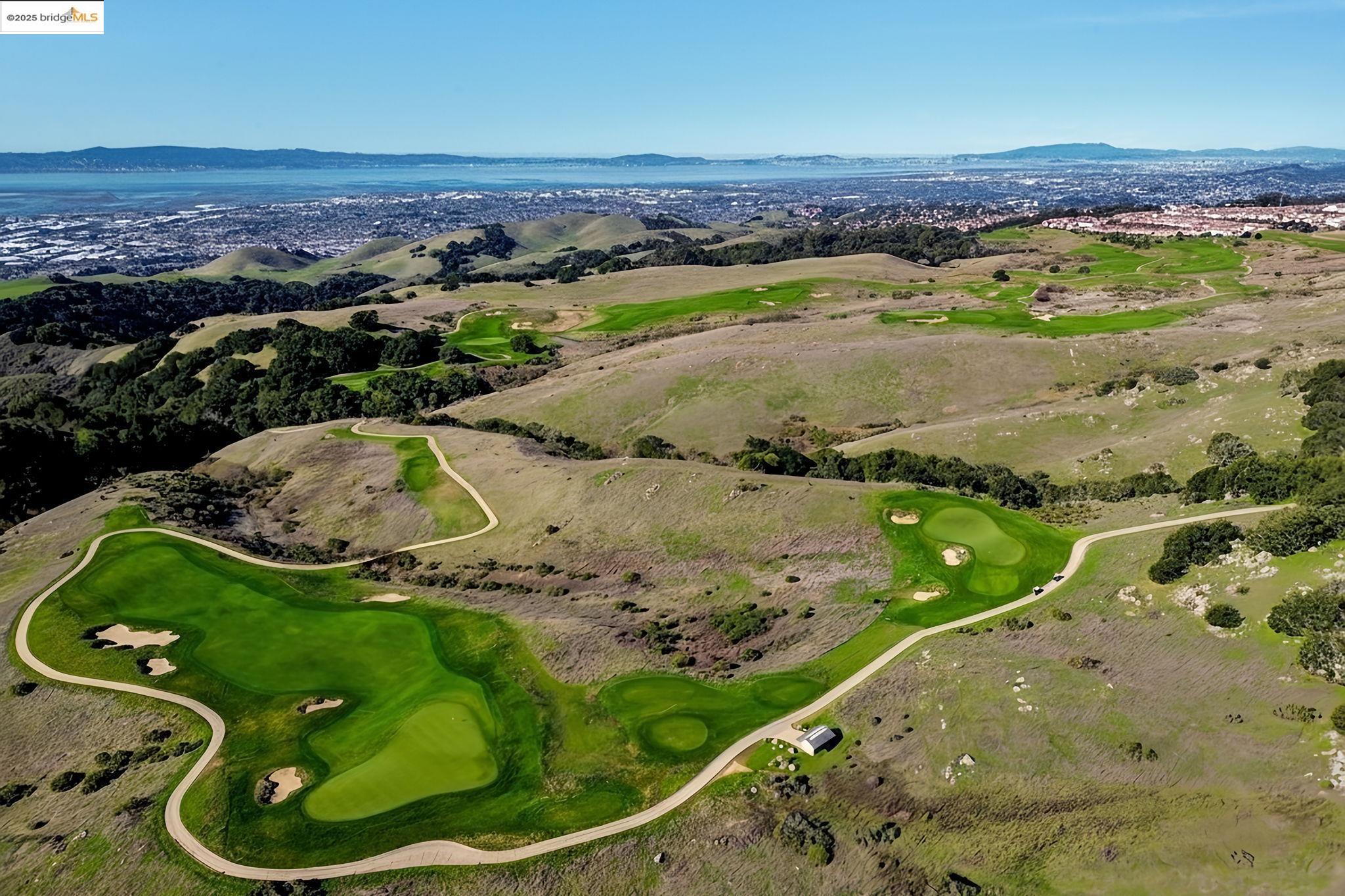Detail Gallery Image 38 of 46 For 30 Arundel Dr, Hayward,  CA 94542 - 4 Beds | 4 Baths