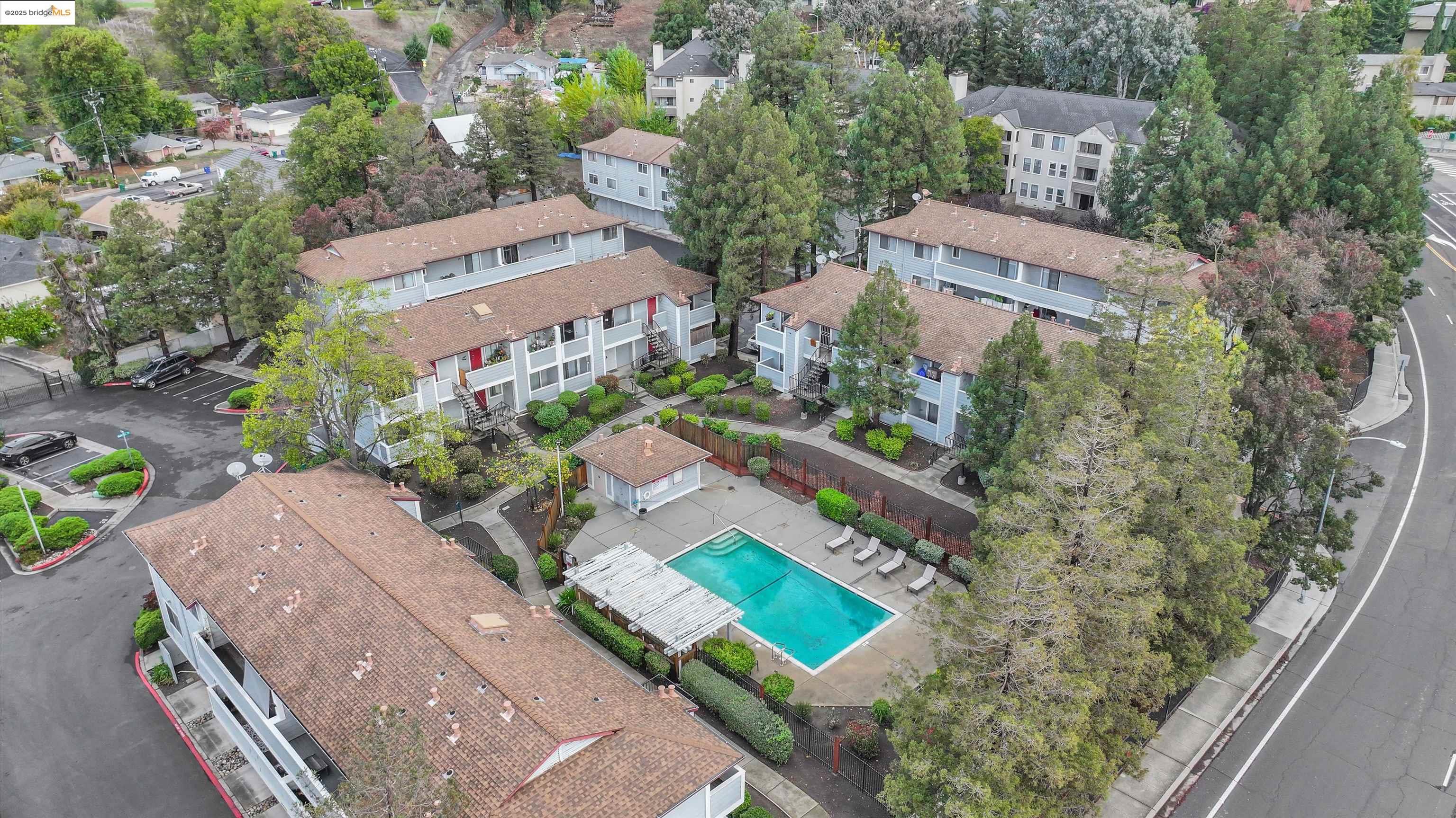 Detail Gallery Image 44 of 48 For 29621 Red Oak Ct #6,  Hayward,  CA 94544 - 1 Beds | 1 Baths