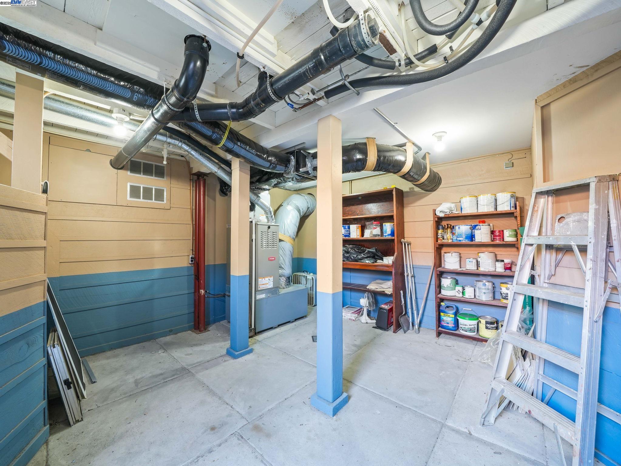 Detail Gallery Image 39 of 40 For 589 S M St, Livermore,  CA 94550 - 3 Beds | 2 Baths