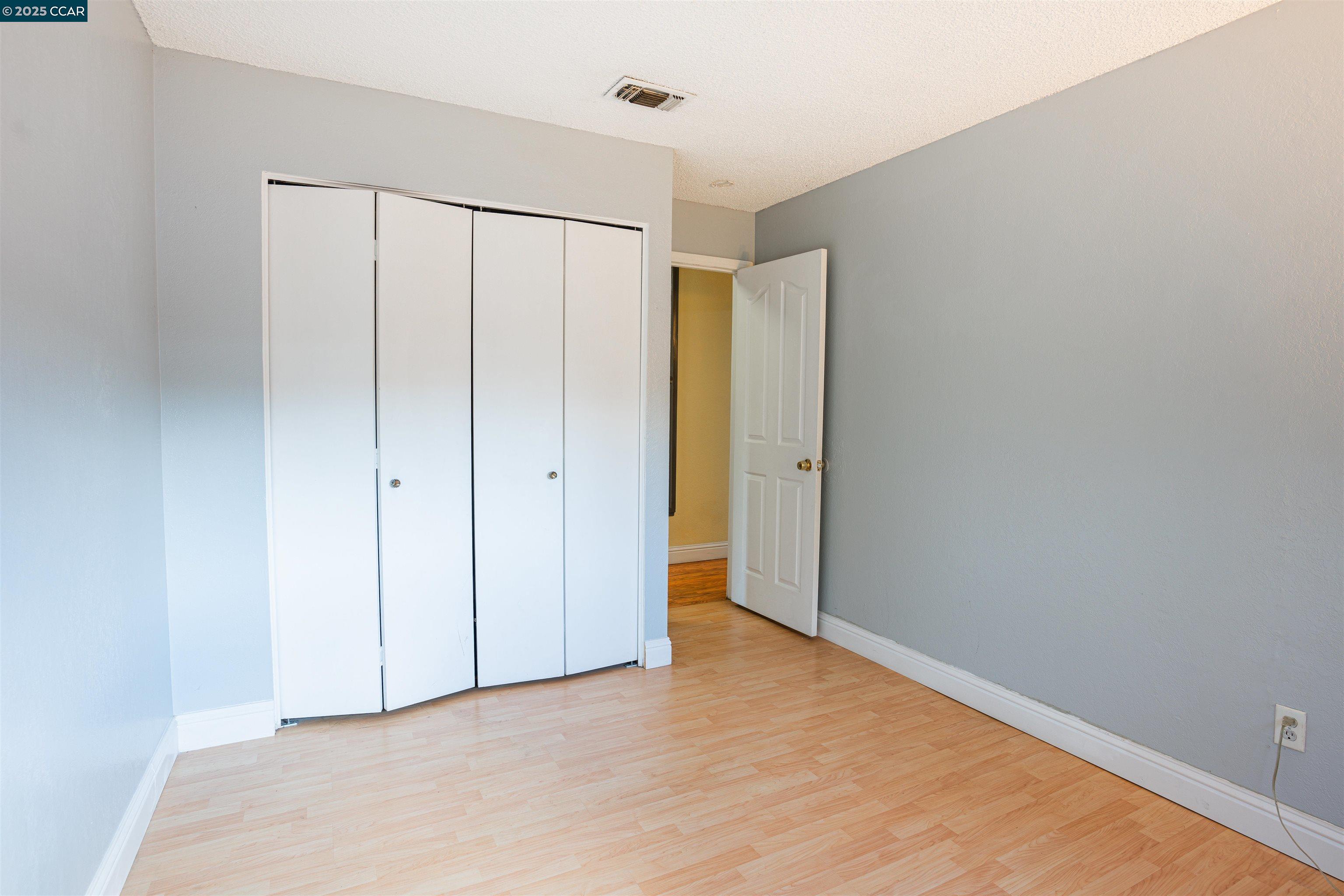 Detail Gallery Image 15 of 29 For 1993 Calaveras Dr, Bay Point,  CA 94565 - 3 Beds | 2 Baths