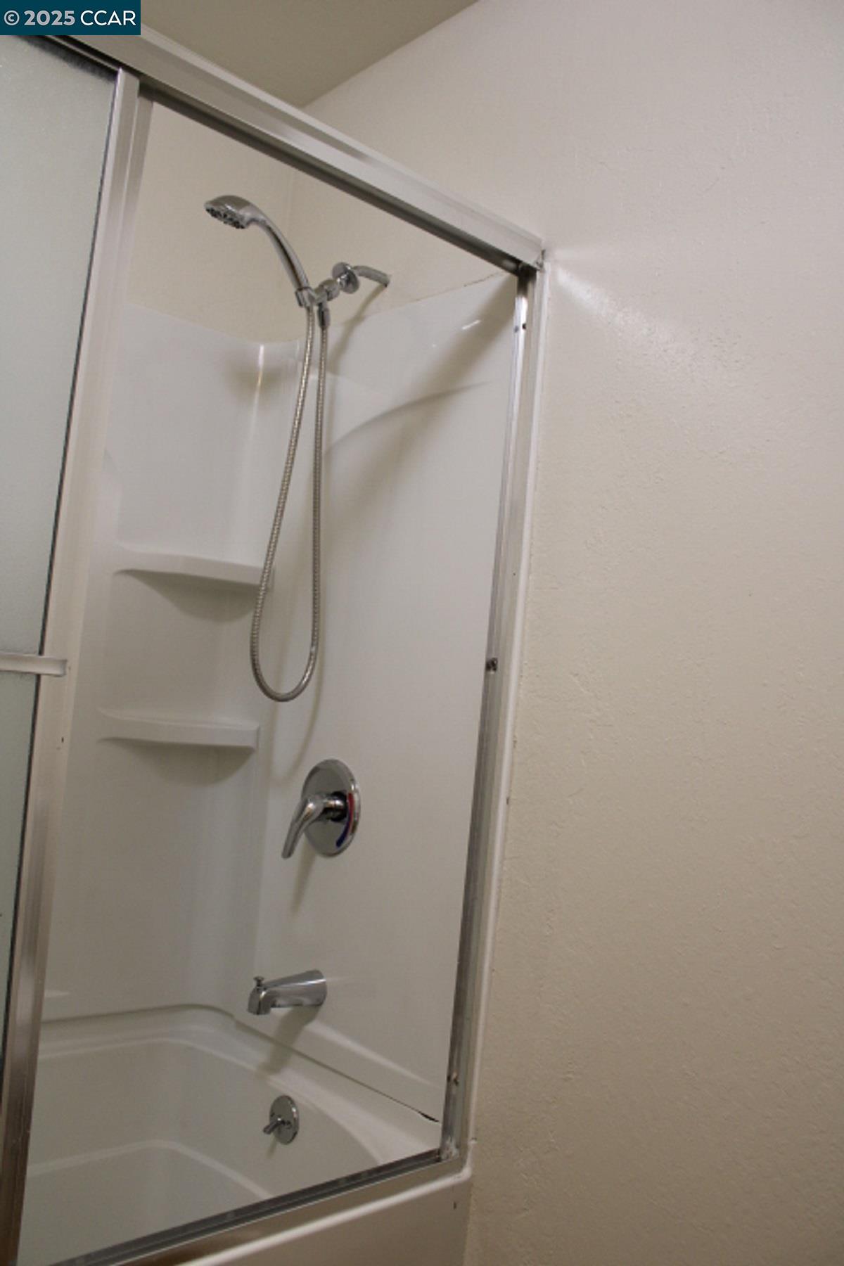 Detail Gallery Image 13 of 21 For 3430 San Pablo Dam Rd #50,  San Pablo,  CA 94803 - 2 Beds | 1/1 Baths