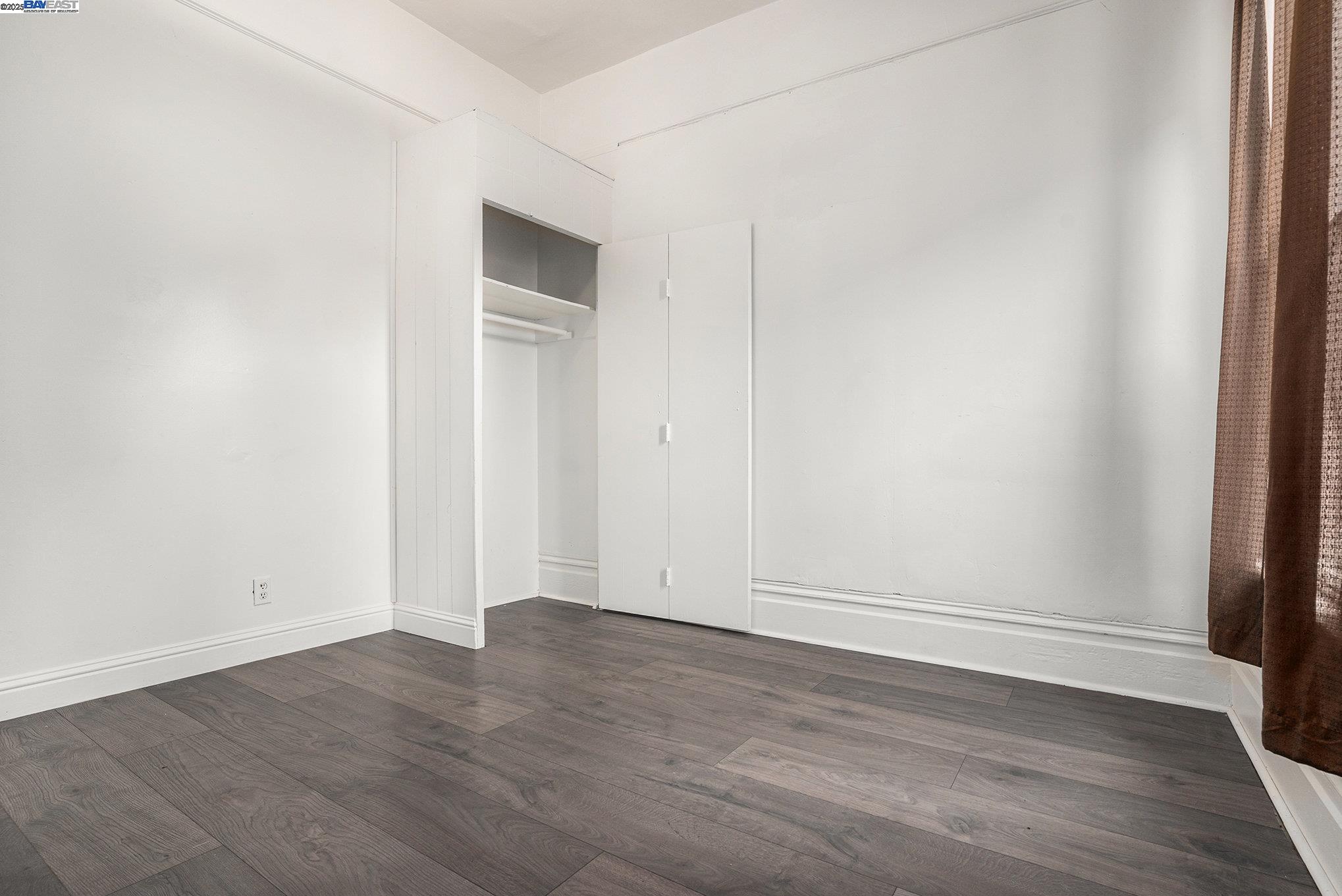 Detail Gallery Image 18 of 20 For 185 7th St, Oakland,  CA 94607 - 5 Beds | 2 Baths