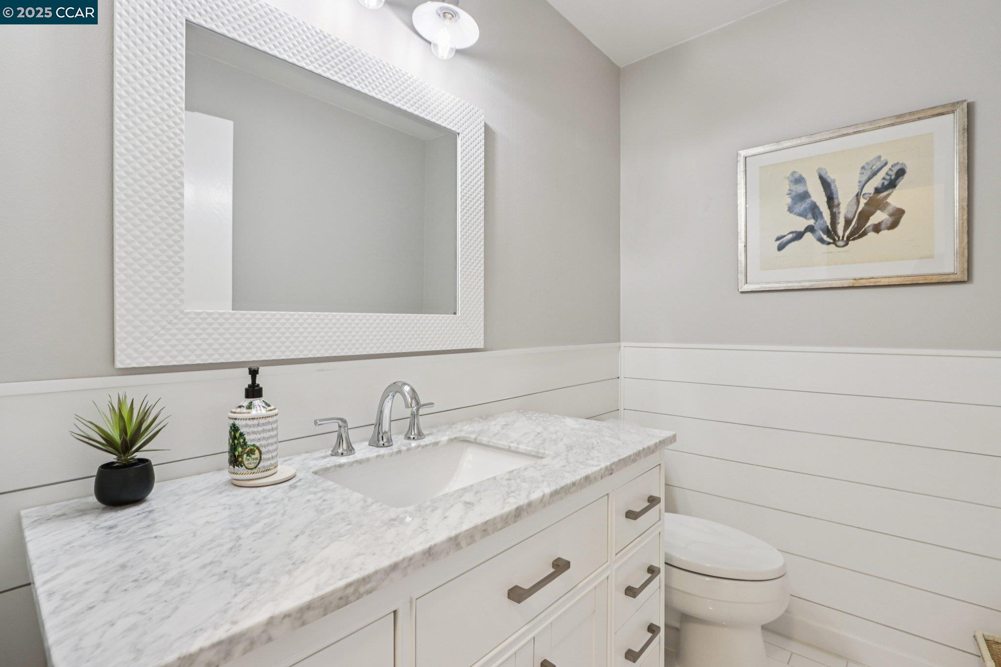 Detail Gallery Image 20 of 55 For 858 Mountain View Dr, Lafayette,  CA 94549 - 5 Beds | 3/1 Baths