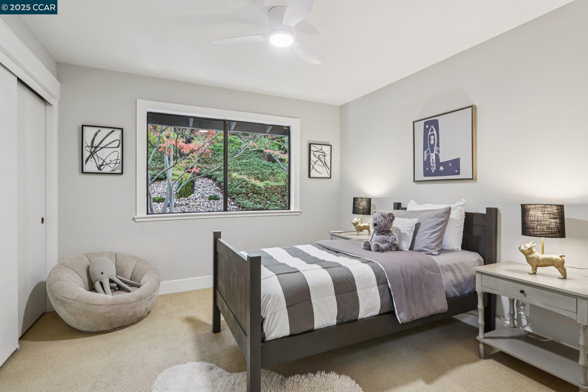 Detail Gallery Image 25 of 55 For 858 Mountain View Dr, Lafayette,  CA 94549 - 5 Beds | 3/1 Baths