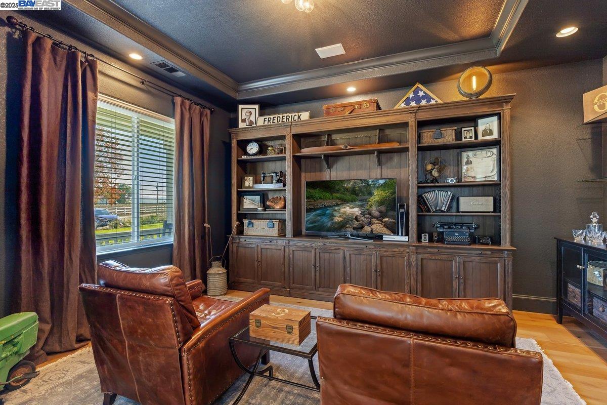 Detail Gallery Image 14 of 58 For 3335 Kellogg Creek Rd, Byron,  CA 94514 - 5 Beds | 4 Baths