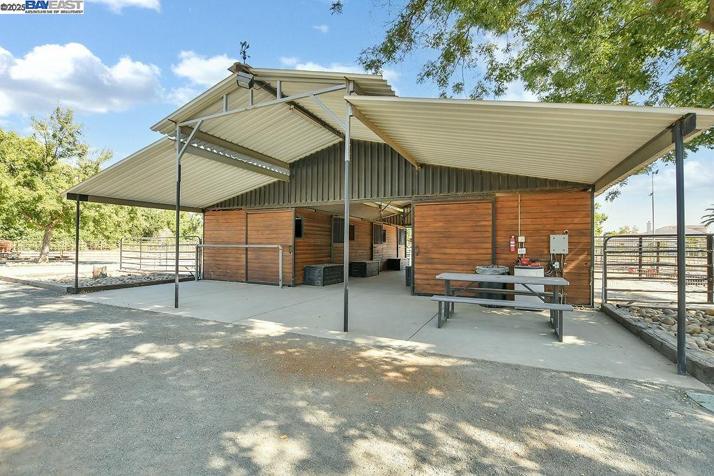 Detail Gallery Image 49 of 58 For 3335 Kellogg Creek Rd, Byron,  CA 94514 - 5 Beds | 4 Baths