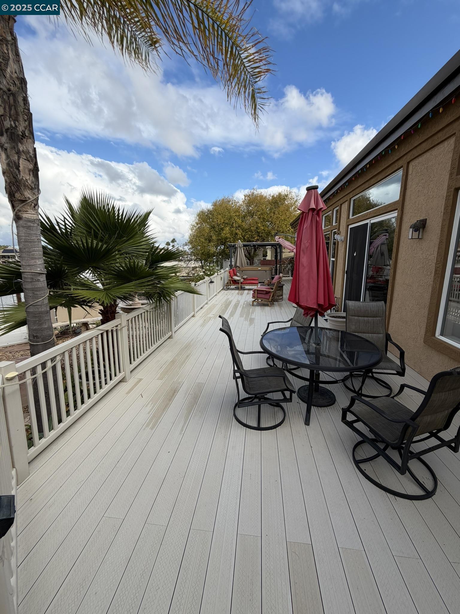 Detail Gallery Image 12 of 45 For 3973 Bolinas Place, Discovery Bay,  CA 94505 - 3 Beds | 3 Baths