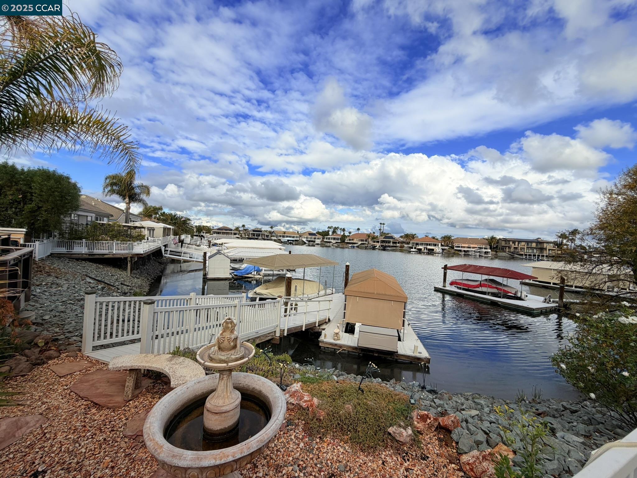 Detail Gallery Image 8 of 45 For 3973 Bolinas Place, Discovery Bay,  CA 94505 - 3 Beds | 3 Baths