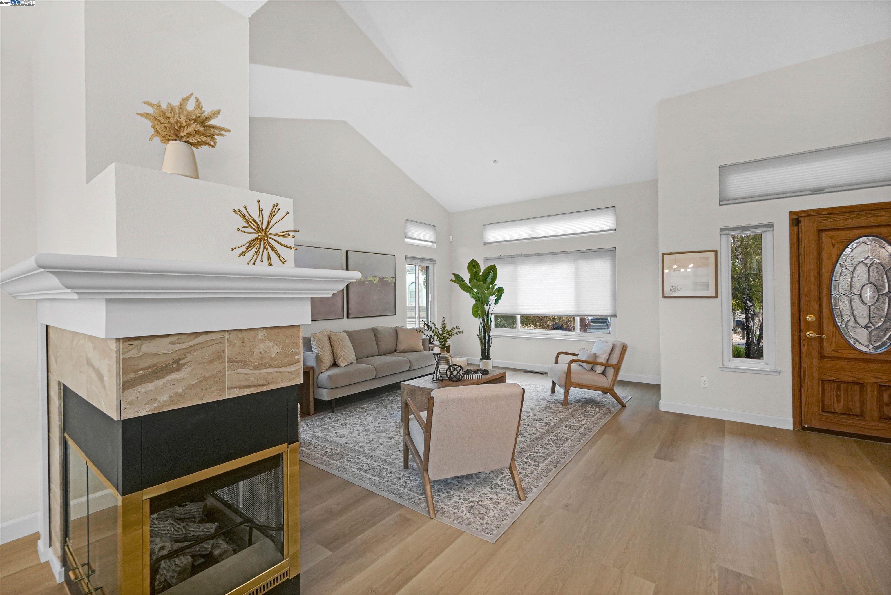 Detail Gallery Image 11 of 58 For 28475 Fox Hollow Dr, Hayward,  CA 94542 - 5 Beds | 3 Baths