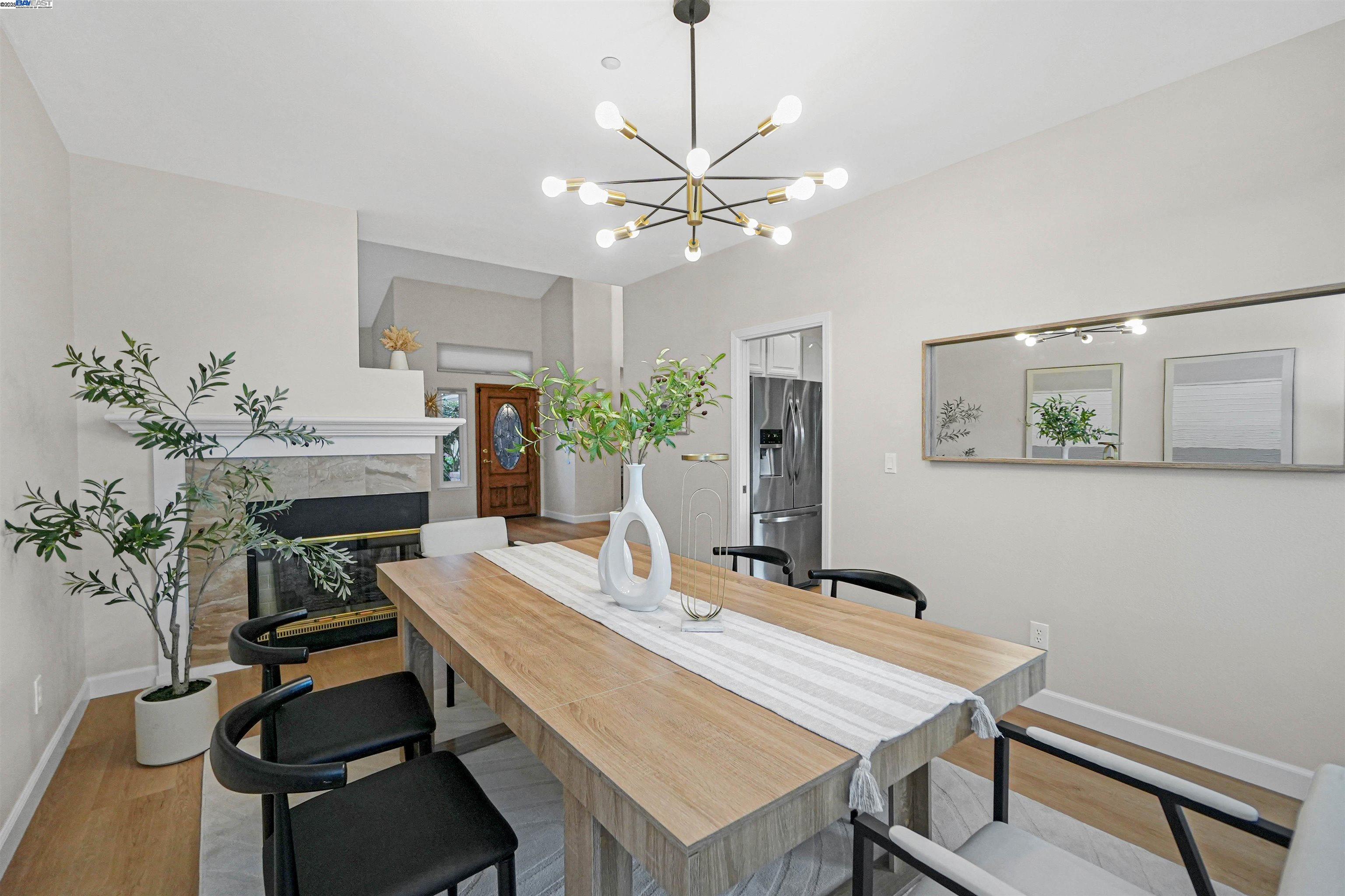 Detail Gallery Image 13 of 58 For 28475 Fox Hollow Dr, Hayward,  CA 94542 - 5 Beds | 3 Baths