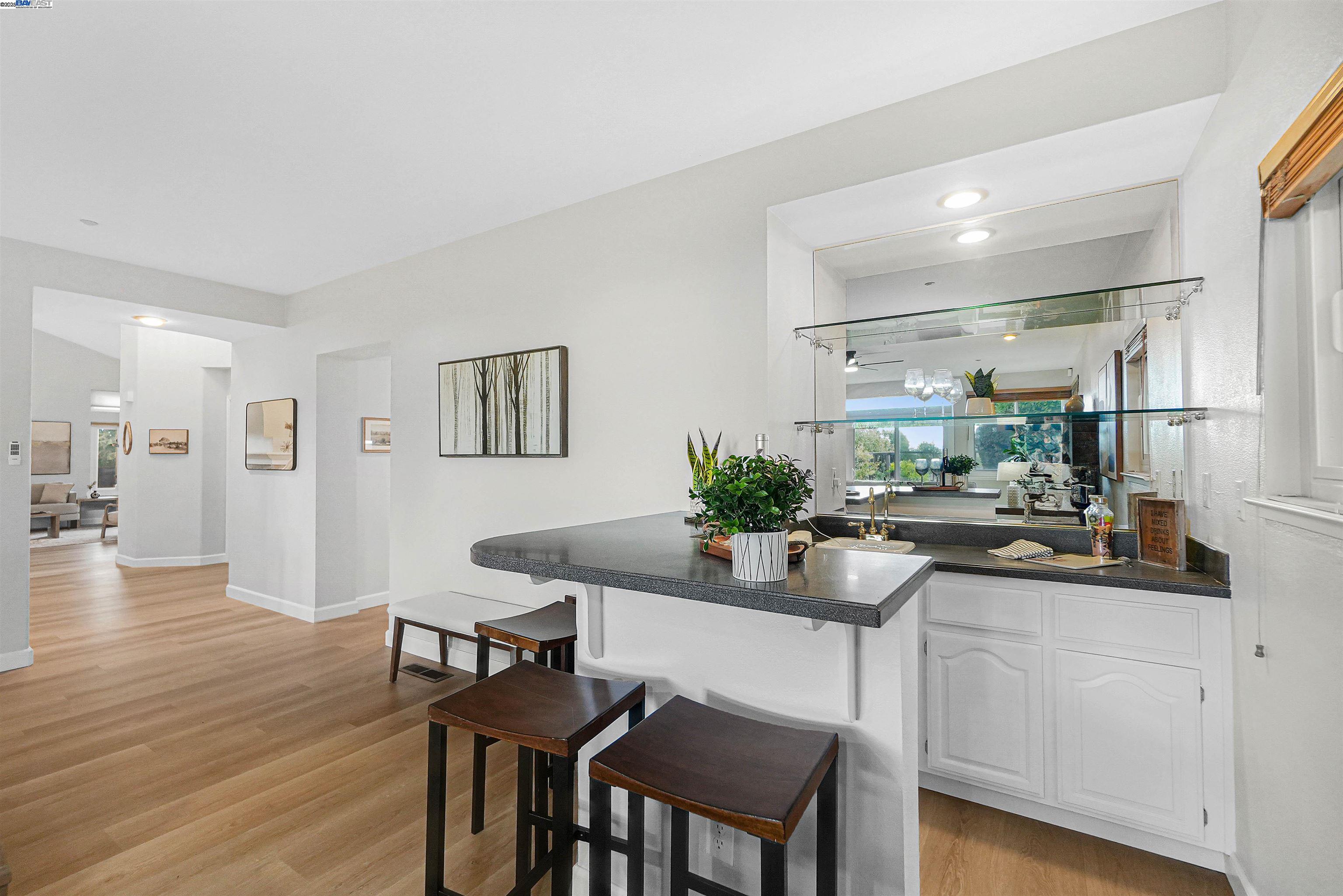 Detail Gallery Image 25 of 58 For 28475 Fox Hollow Dr, Hayward,  CA 94542 - 5 Beds | 3 Baths