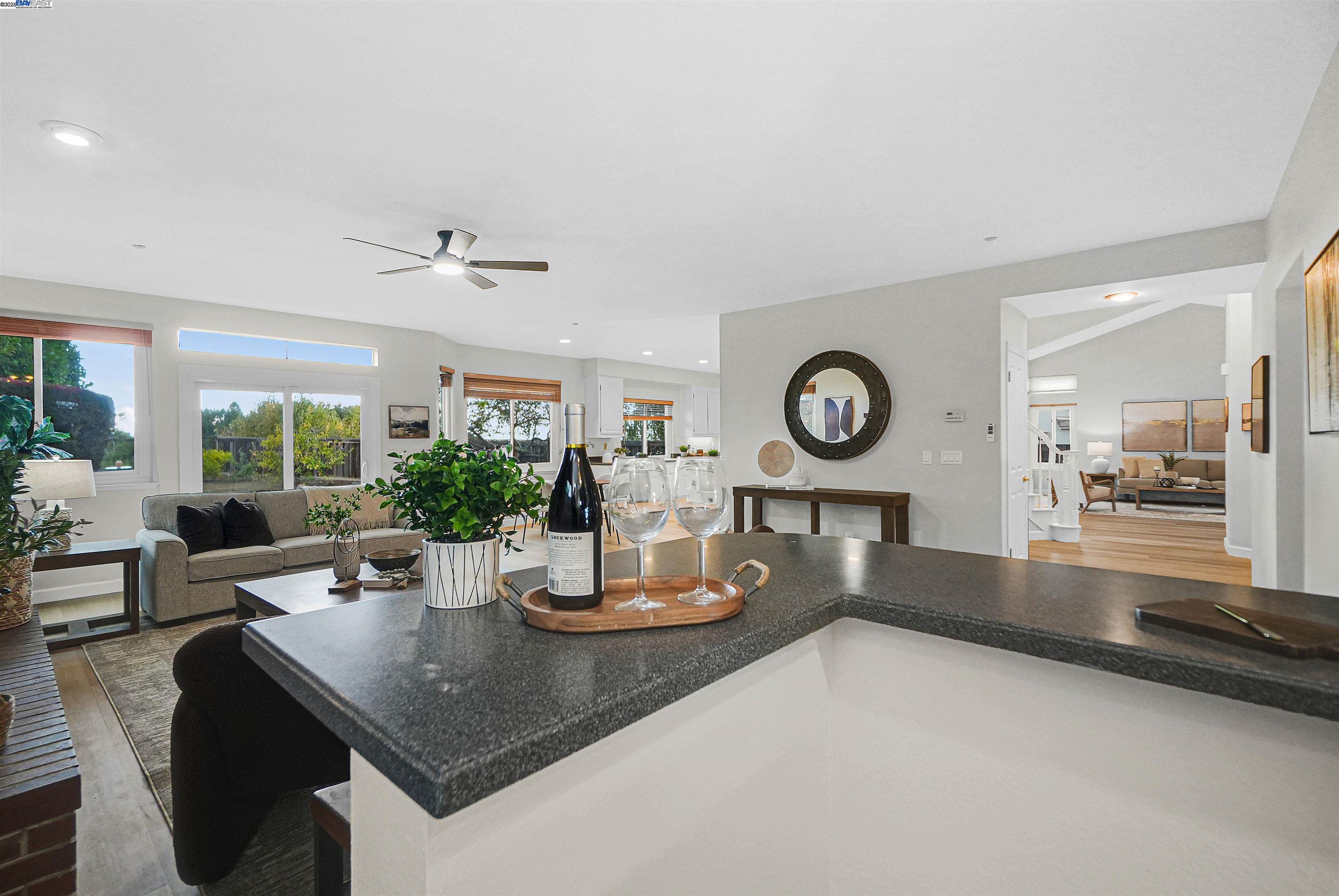 Detail Gallery Image 26 of 58 For 28475 Fox Hollow Dr, Hayward,  CA 94542 - 5 Beds | 3 Baths