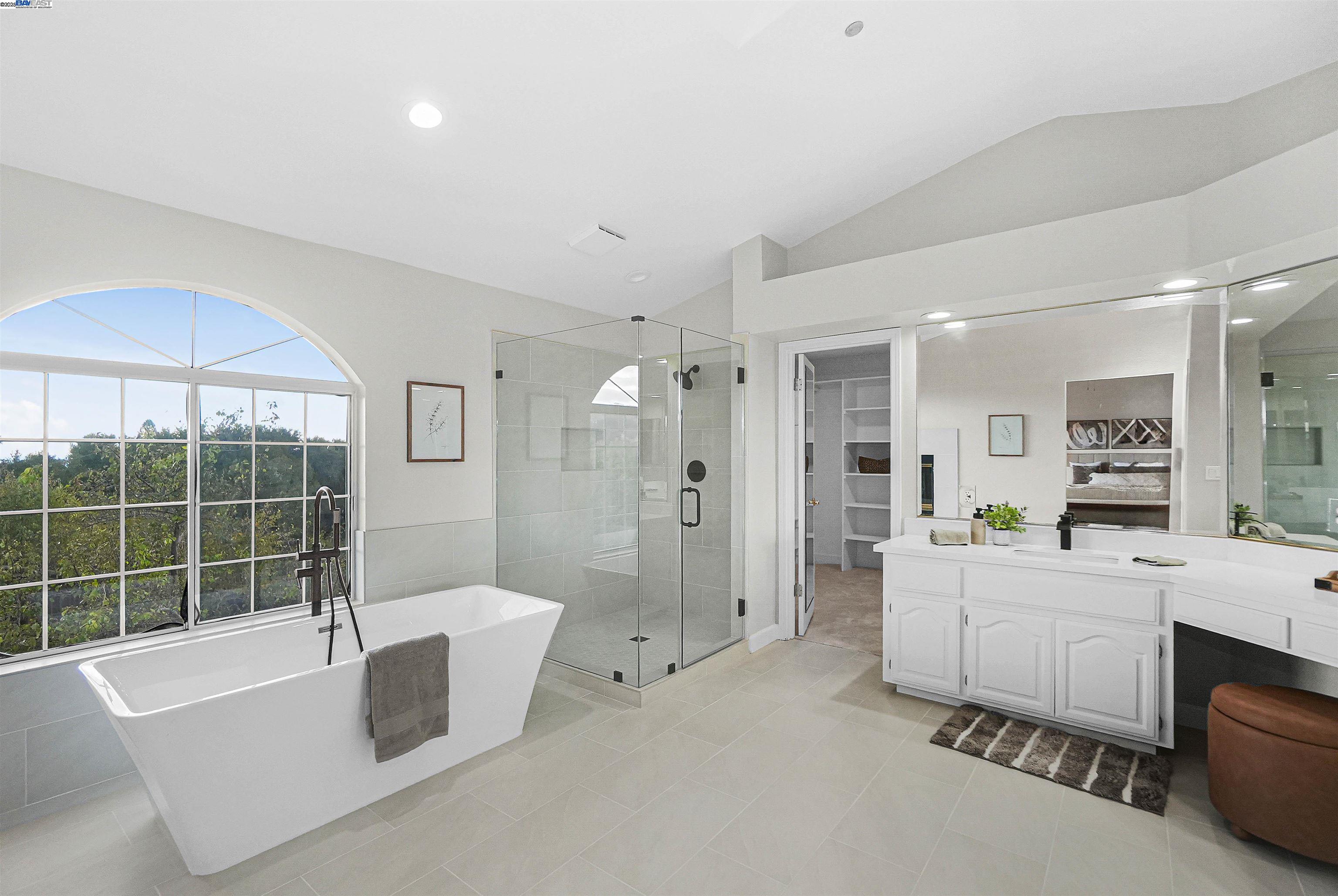 Detail Gallery Image 42 of 58 For 28475 Fox Hollow Dr, Hayward,  CA 94542 - 5 Beds | 3 Baths