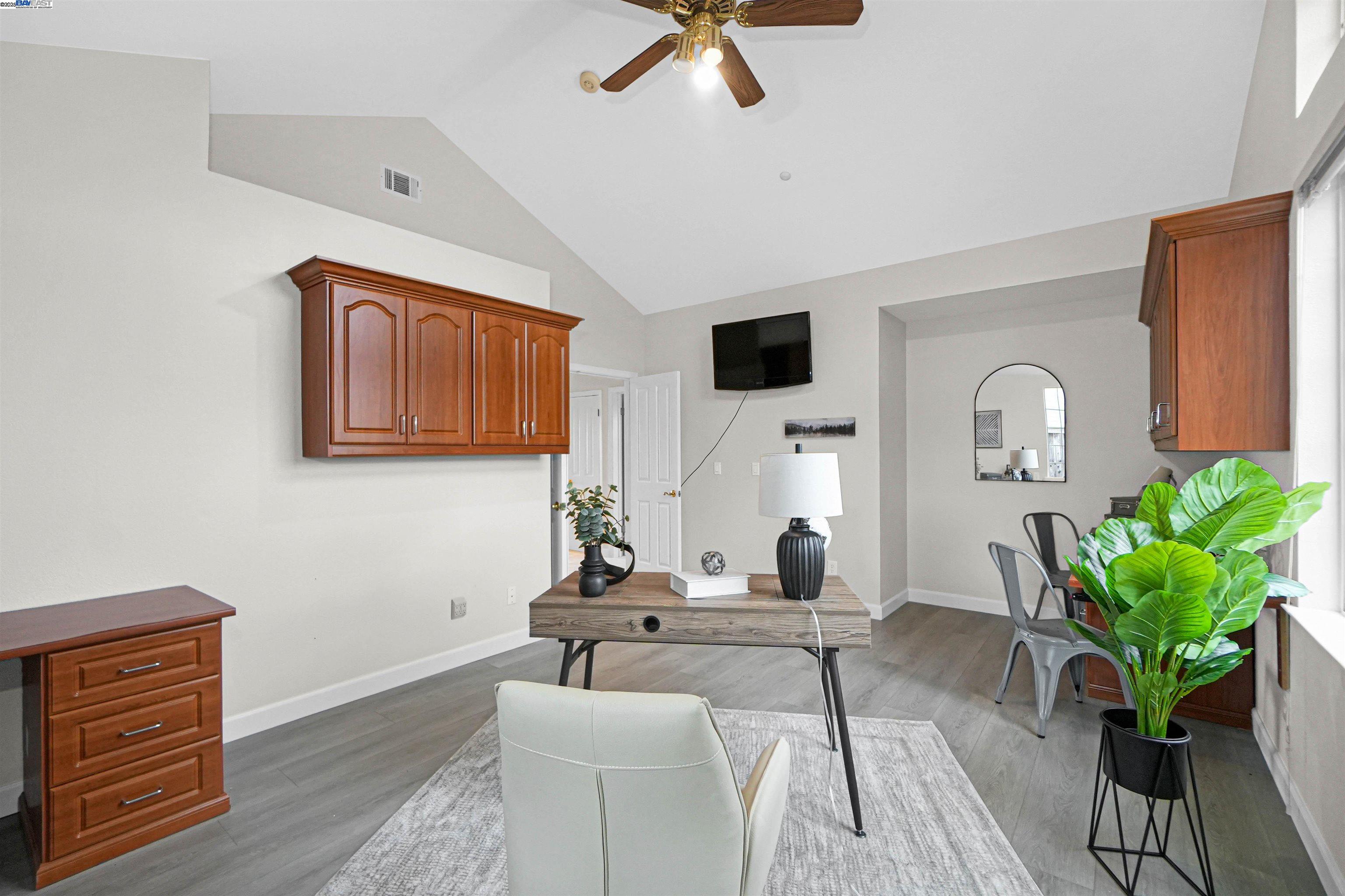 Detail Gallery Image 50 of 58 For 28475 Fox Hollow Dr, Hayward,  CA 94542 - 5 Beds | 3 Baths