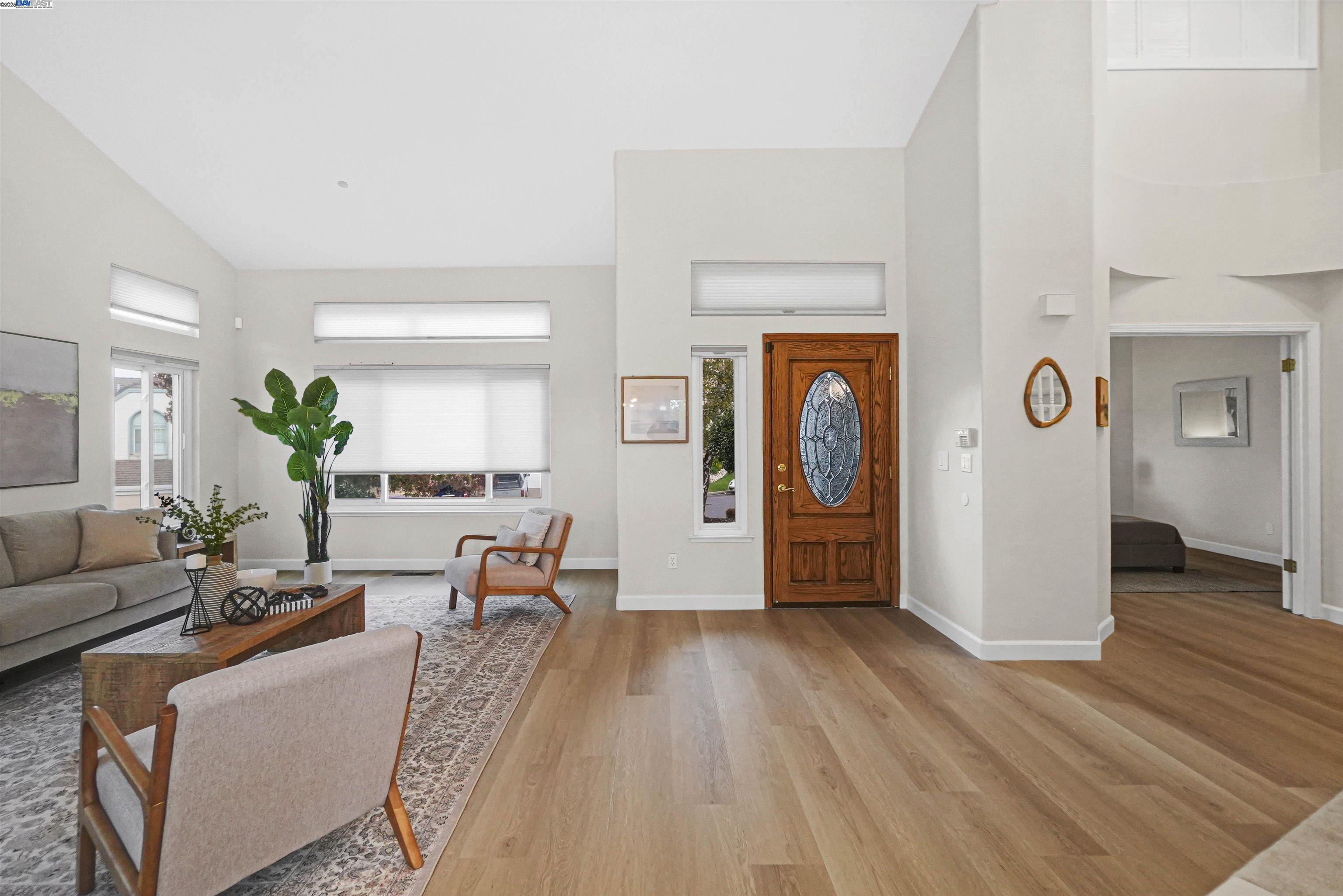 Detail Gallery Image 6 of 58 For 28475 Fox Hollow Dr, Hayward,  CA 94542 - 5 Beds | 3 Baths