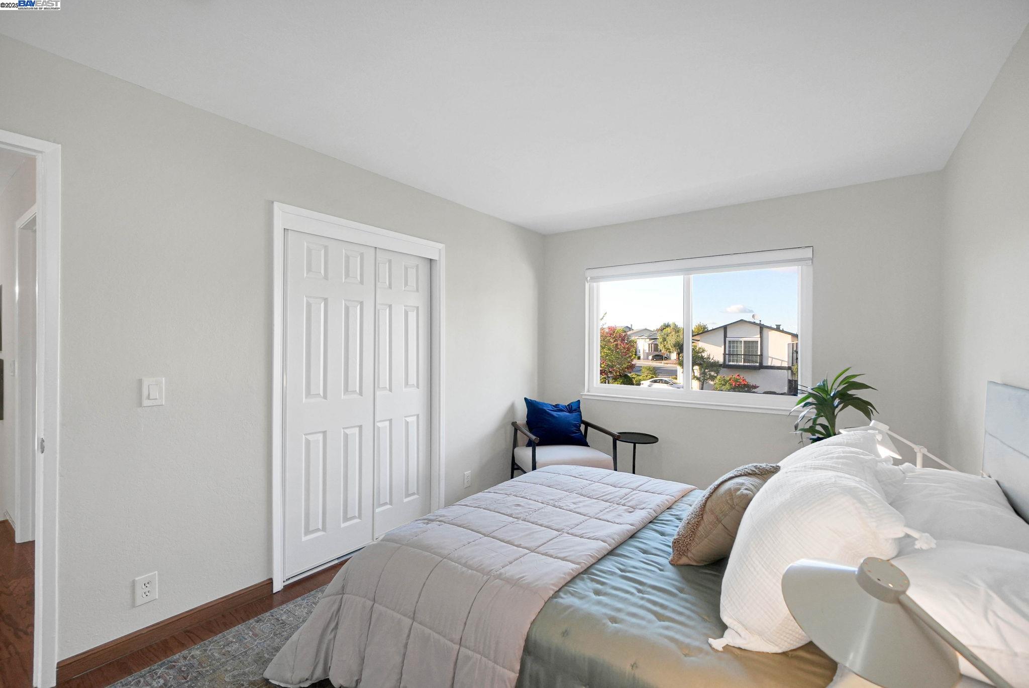 Detail Gallery Image 25 of 57 For 27956 Edgecliff Way, Hayward,  CA 94542 - 4 Beds | 3 Baths