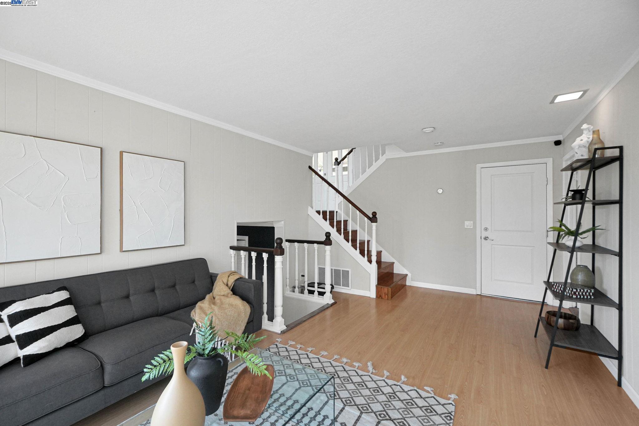 Detail Gallery Image 36 of 57 For 27956 Edgecliff Way, Hayward,  CA 94542 - 4 Beds | 3 Baths