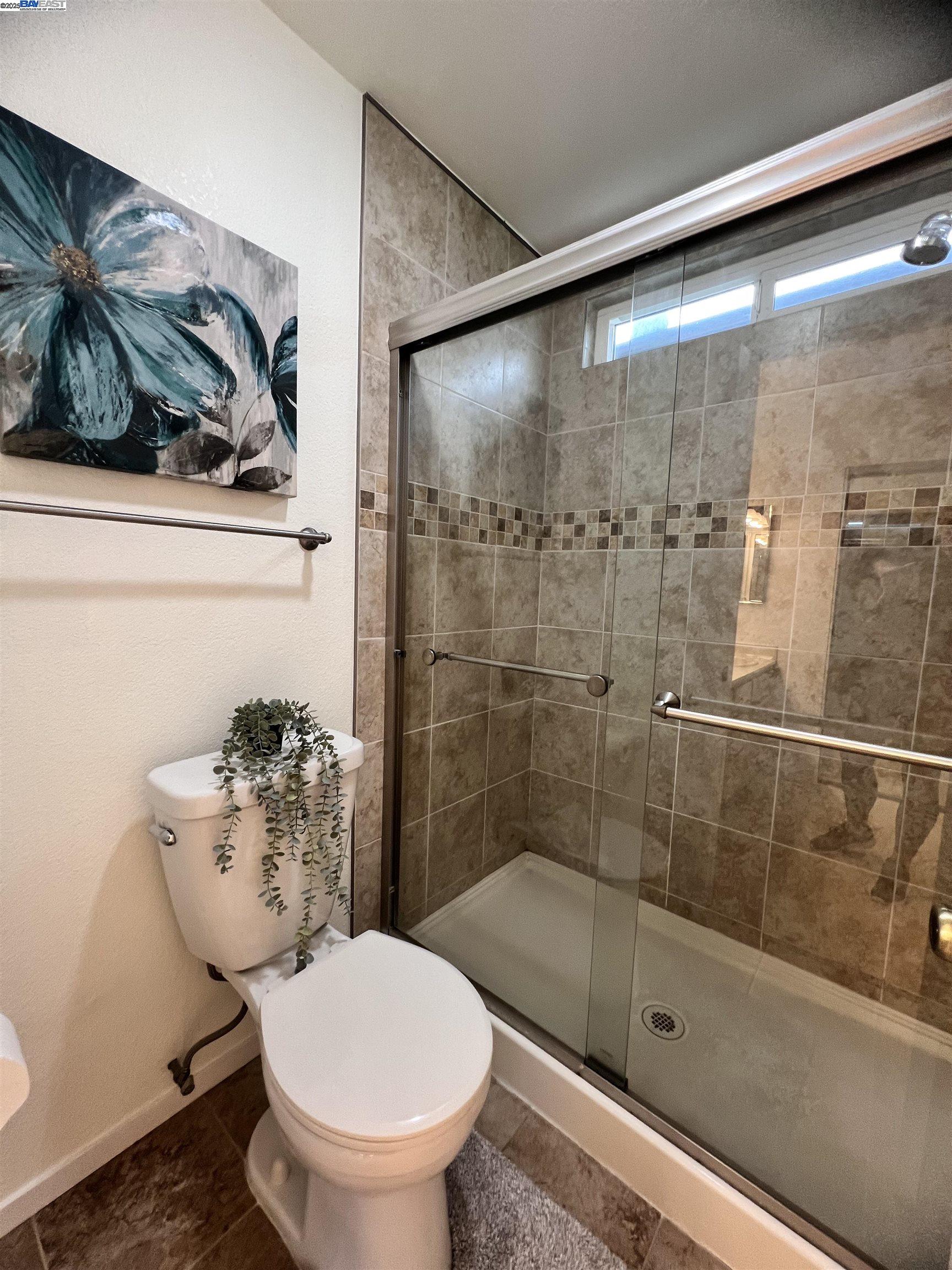 Detail Gallery Image 15 of 24 For 1824 Harding Ct, Antioch,  CA 94509 - 3 Beds | 2 Baths