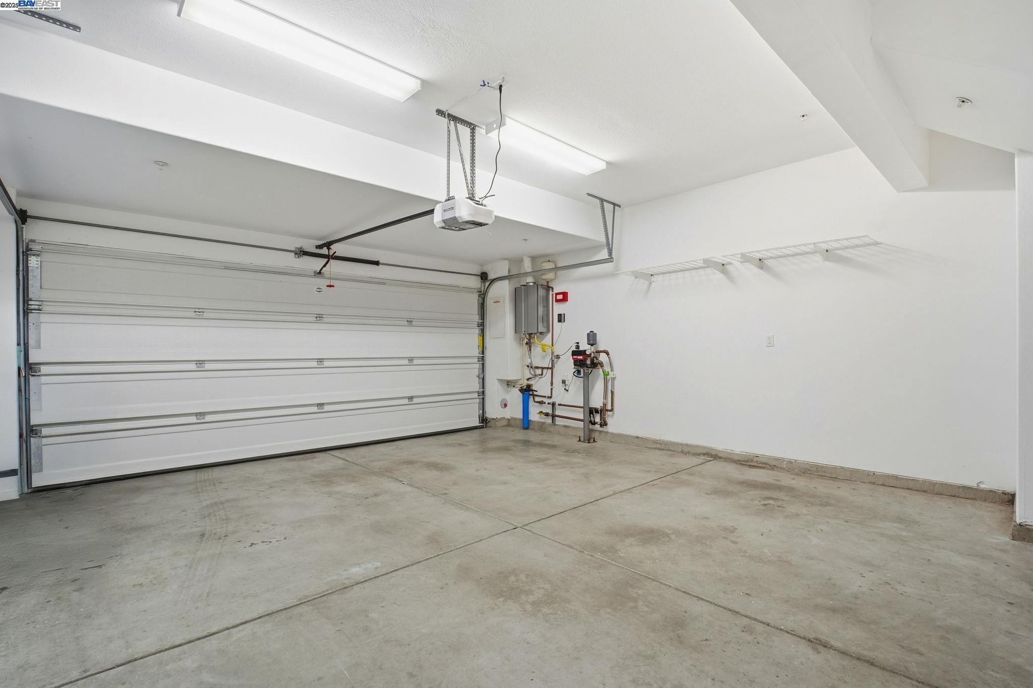 Detail Gallery Image 34 of 42 For 155 Branta Cmn, Fremont,  CA 94539 - 3 Beds | 3/1 Baths