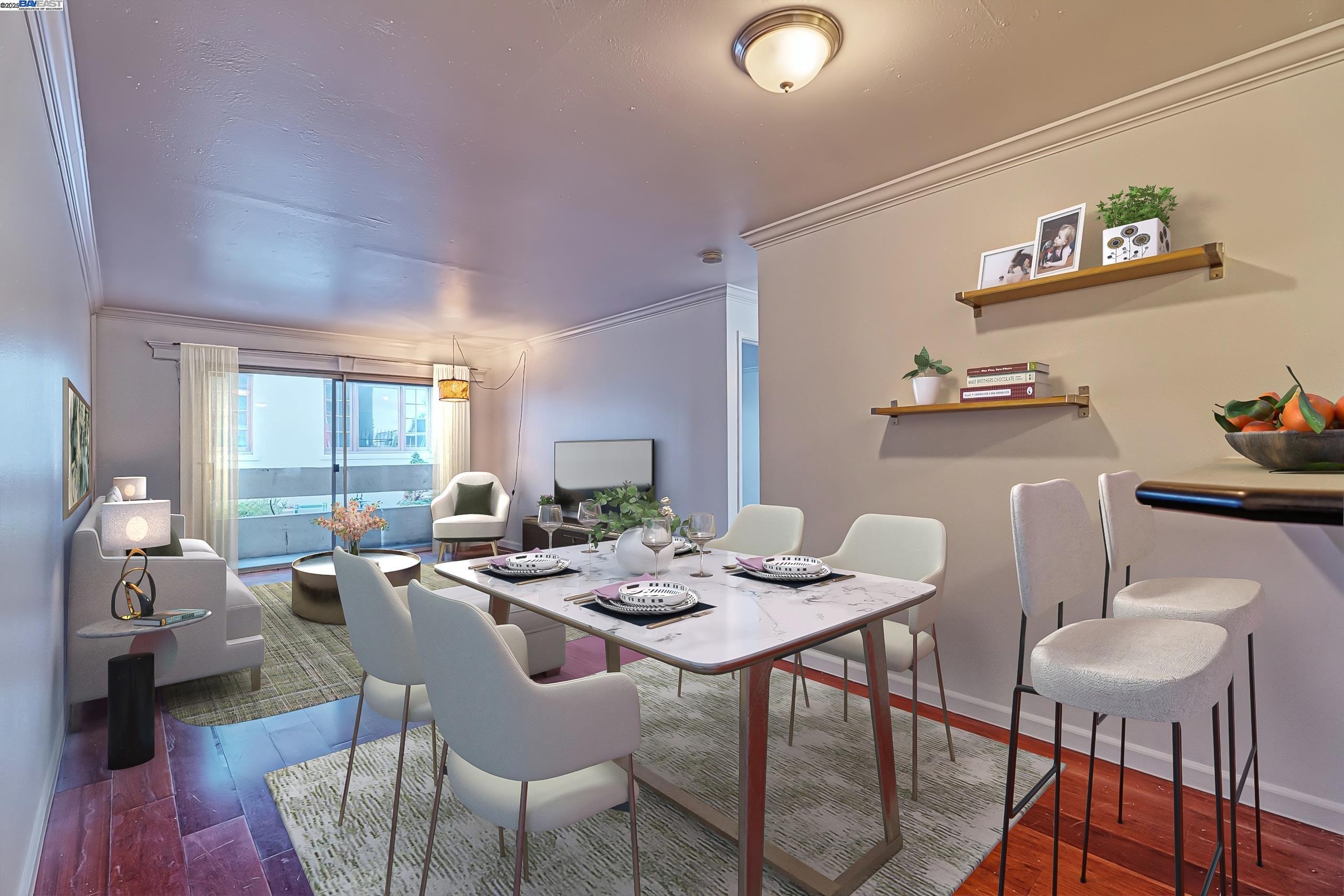 Detail Gallery Image 2 of 25 For 151 Lakeside Dr #213,  Oakland,  CA 94612 - 2 Beds | 2 Baths