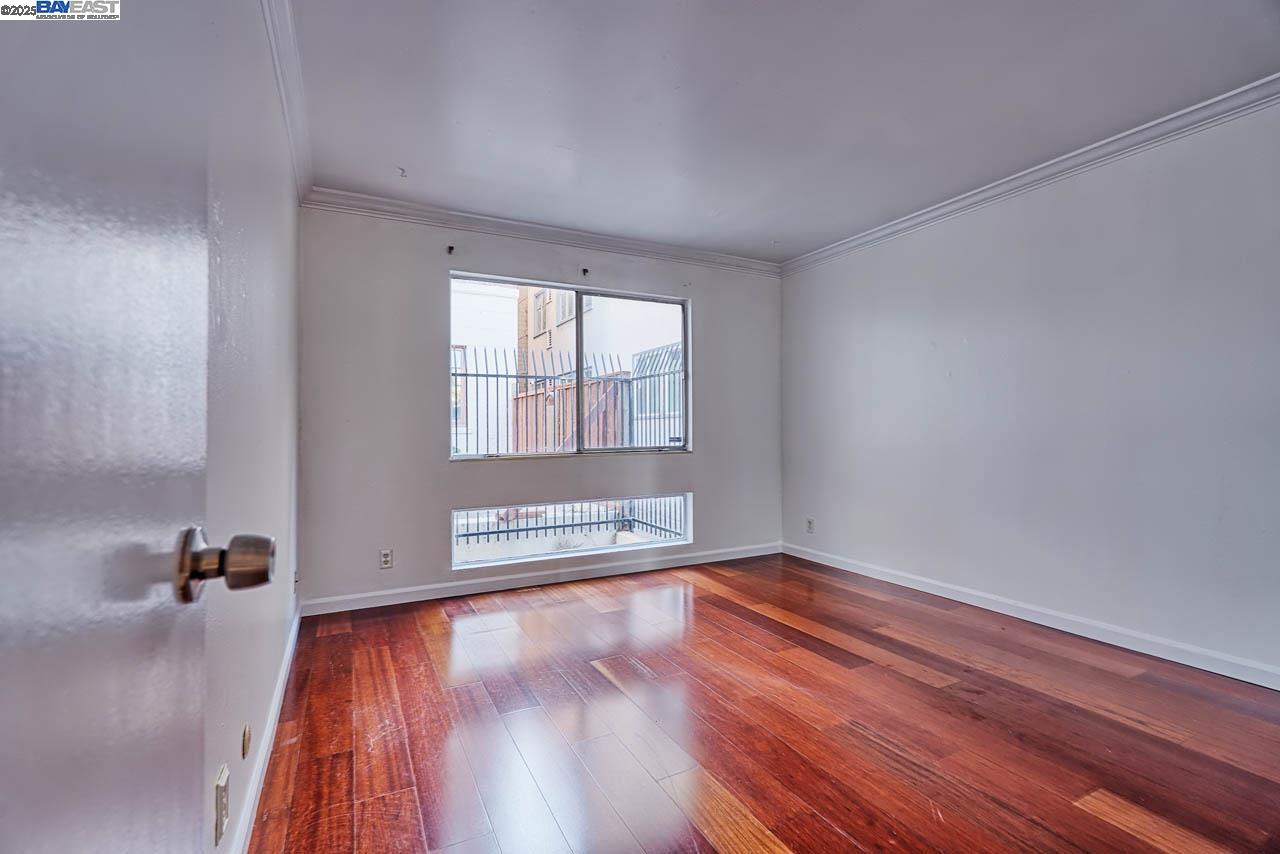 Detail Gallery Image 21 of 25 For 151 Lakeside Dr #213,  Oakland,  CA 94612 - 2 Beds | 2 Baths