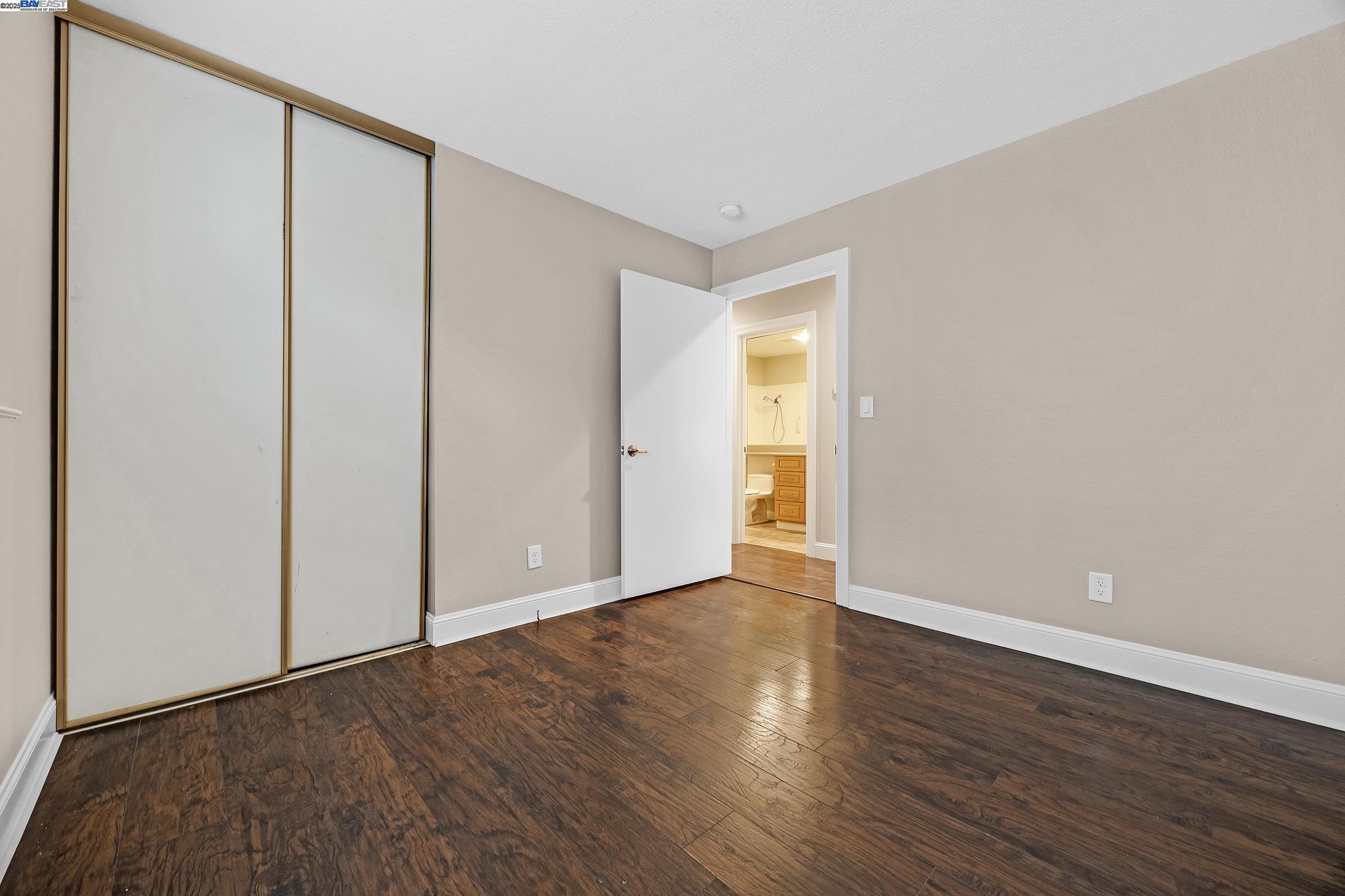 Detail Gallery Image 16 of 35 For 1116 Vista Point Ln, Concord,  CA 94521 - 4 Beds | 2/1 Baths