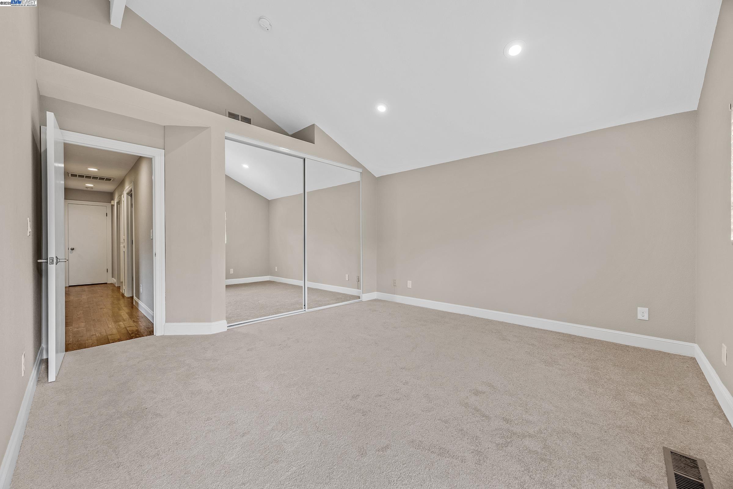 Detail Gallery Image 23 of 35 For 1116 Vista Point Ln, Concord,  CA 94521 - 4 Beds | 2/1 Baths