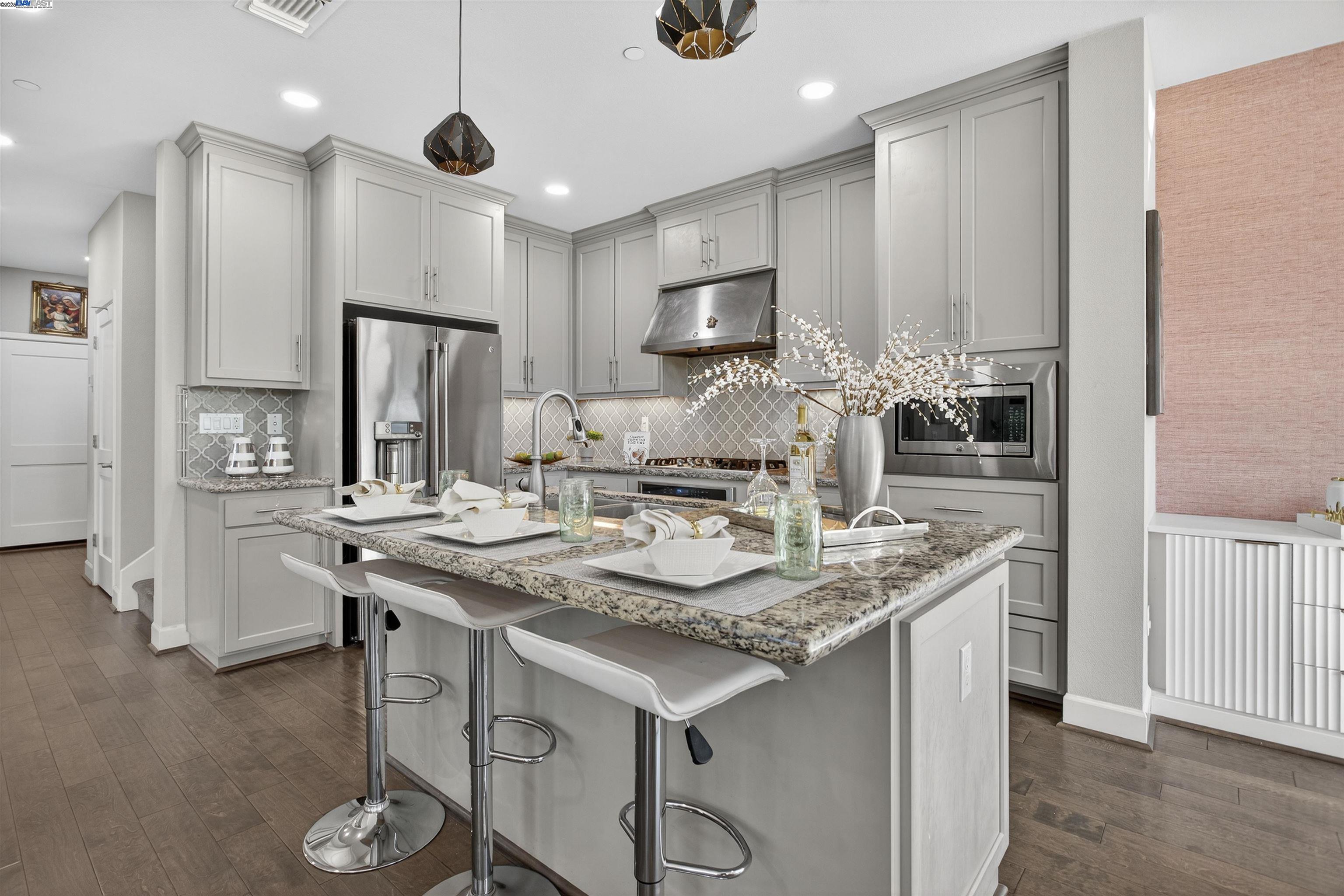 Photo #12: 41117873 Listing: Photo #12