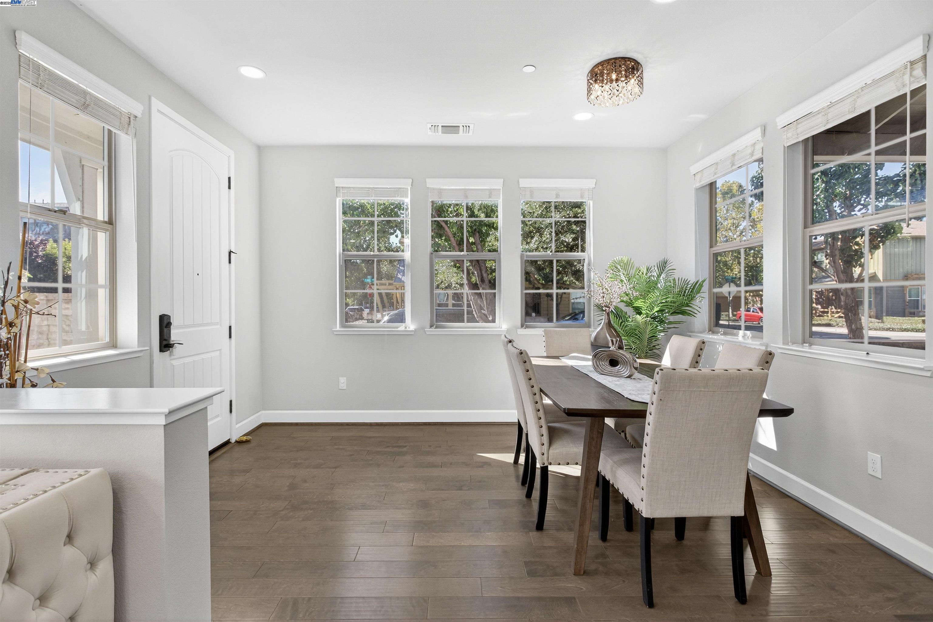 Photo #7: 41117873 Listing: Photo #7