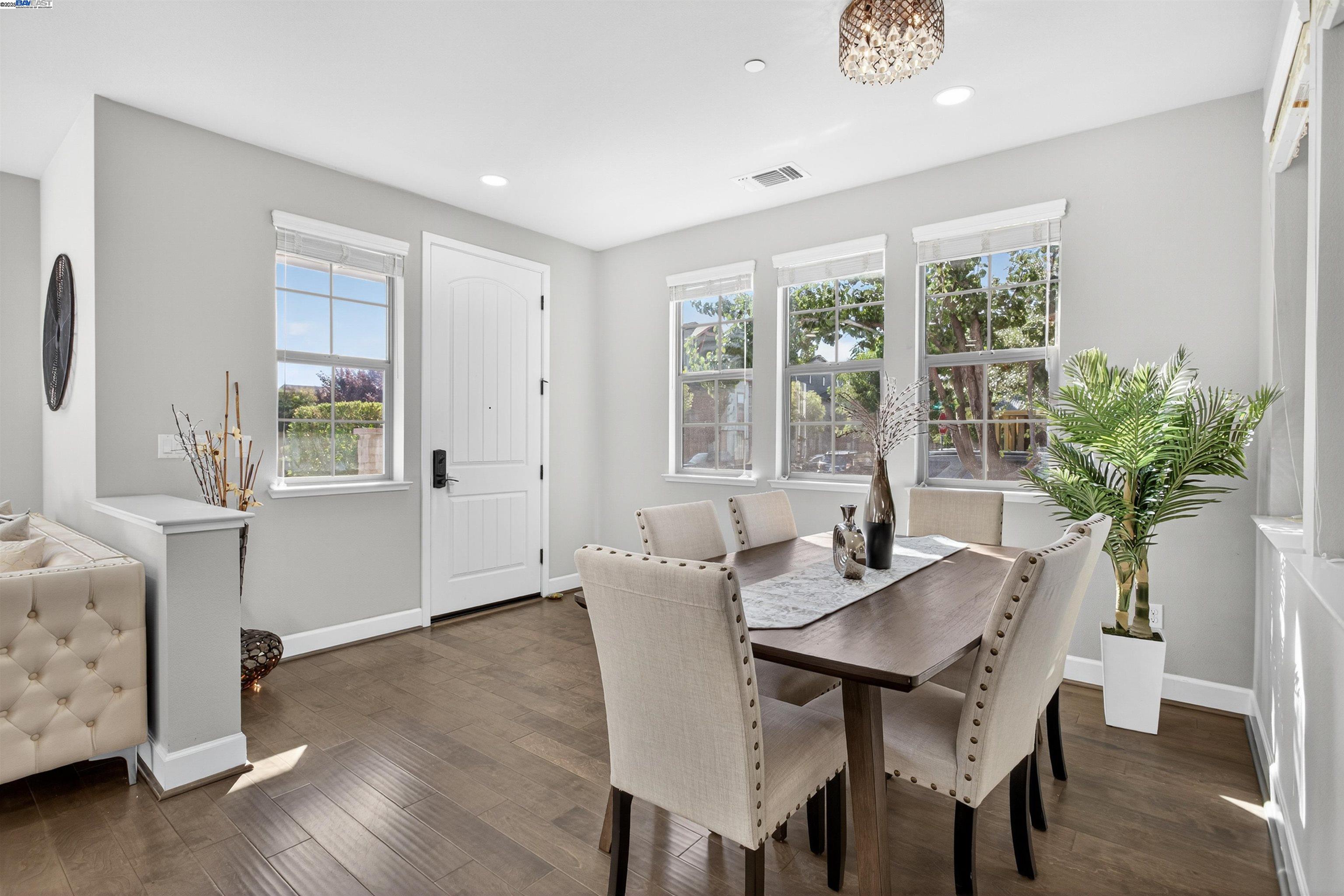 Photo #9: 41117873 Listing: Photo #9