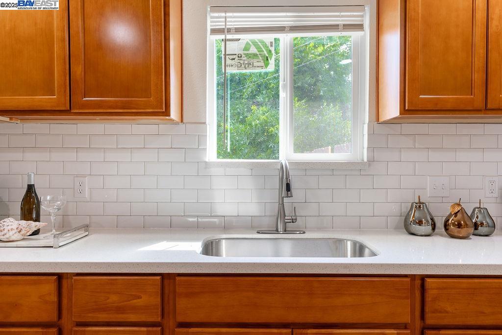 Detail Gallery Image 13 of 60 For 4733 E Washington St, Stockton,  CA 95215 - 3 Beds | 2 Baths