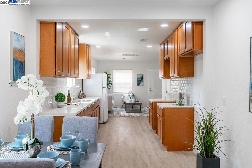 Detail Gallery Image 14 of 60 For 4733 E Washington St, Stockton,  CA 95215 - 3 Beds | 2 Baths