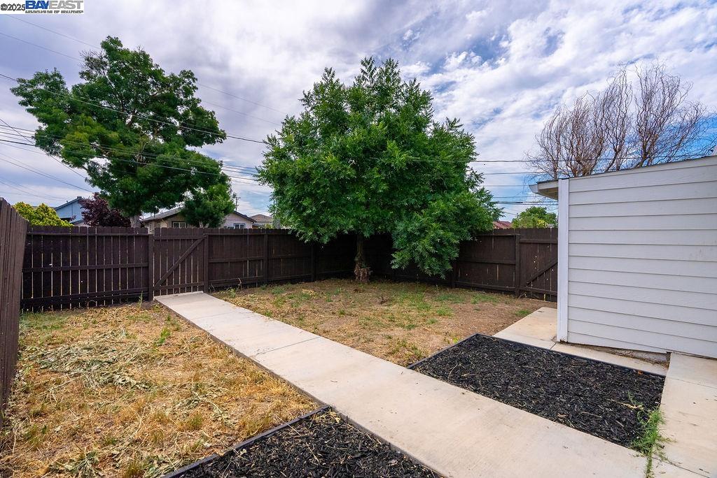 Detail Gallery Image 60 of 60 For 4733 E Washington St, Stockton,  CA 95215 - 3 Beds | 2 Baths