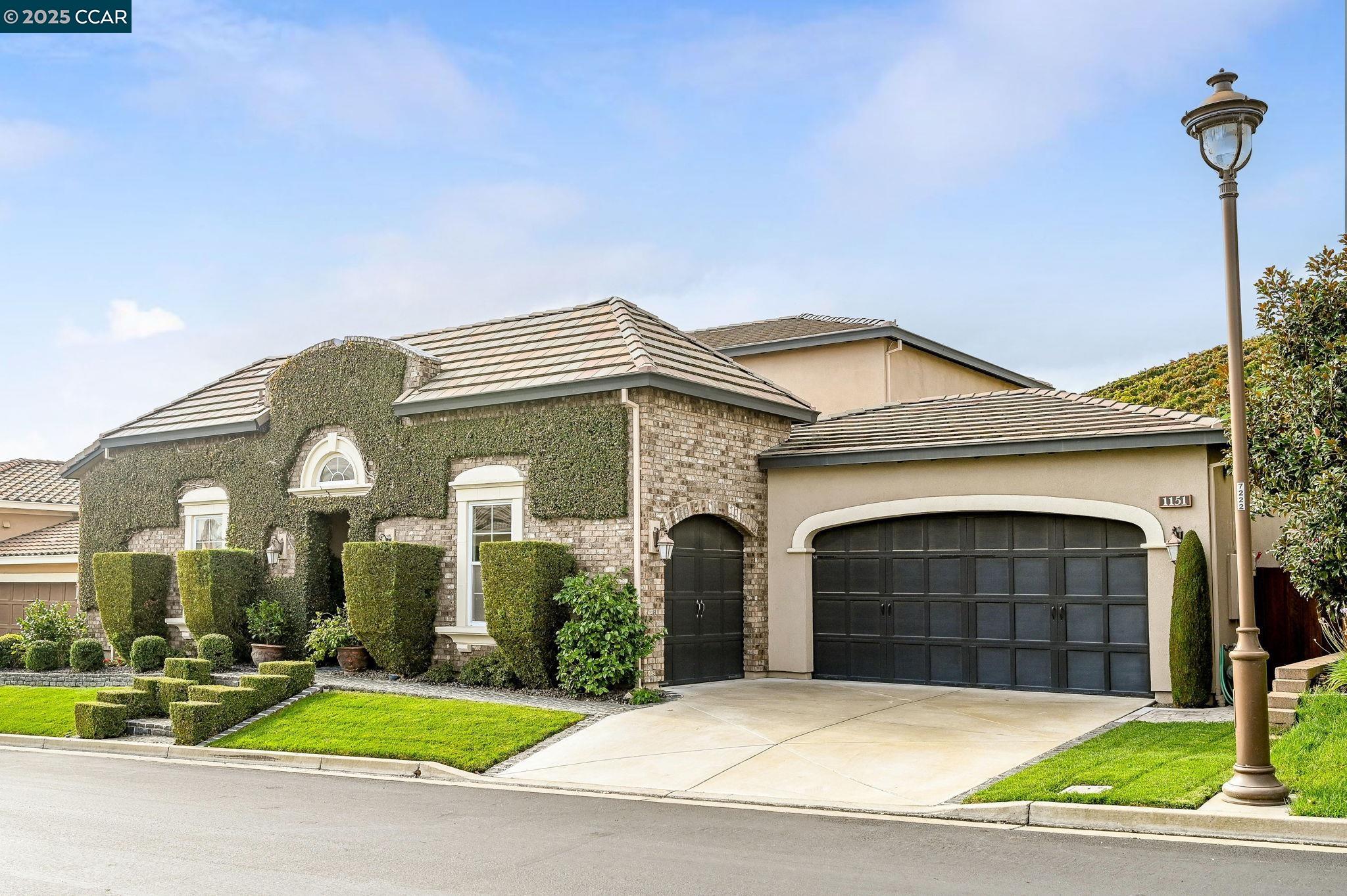 Detail Gallery Image 3 of 60 For 1151 Saint Julien St, Brentwood,  CA 94513-4236 - 2 Beds | 2/1 Baths