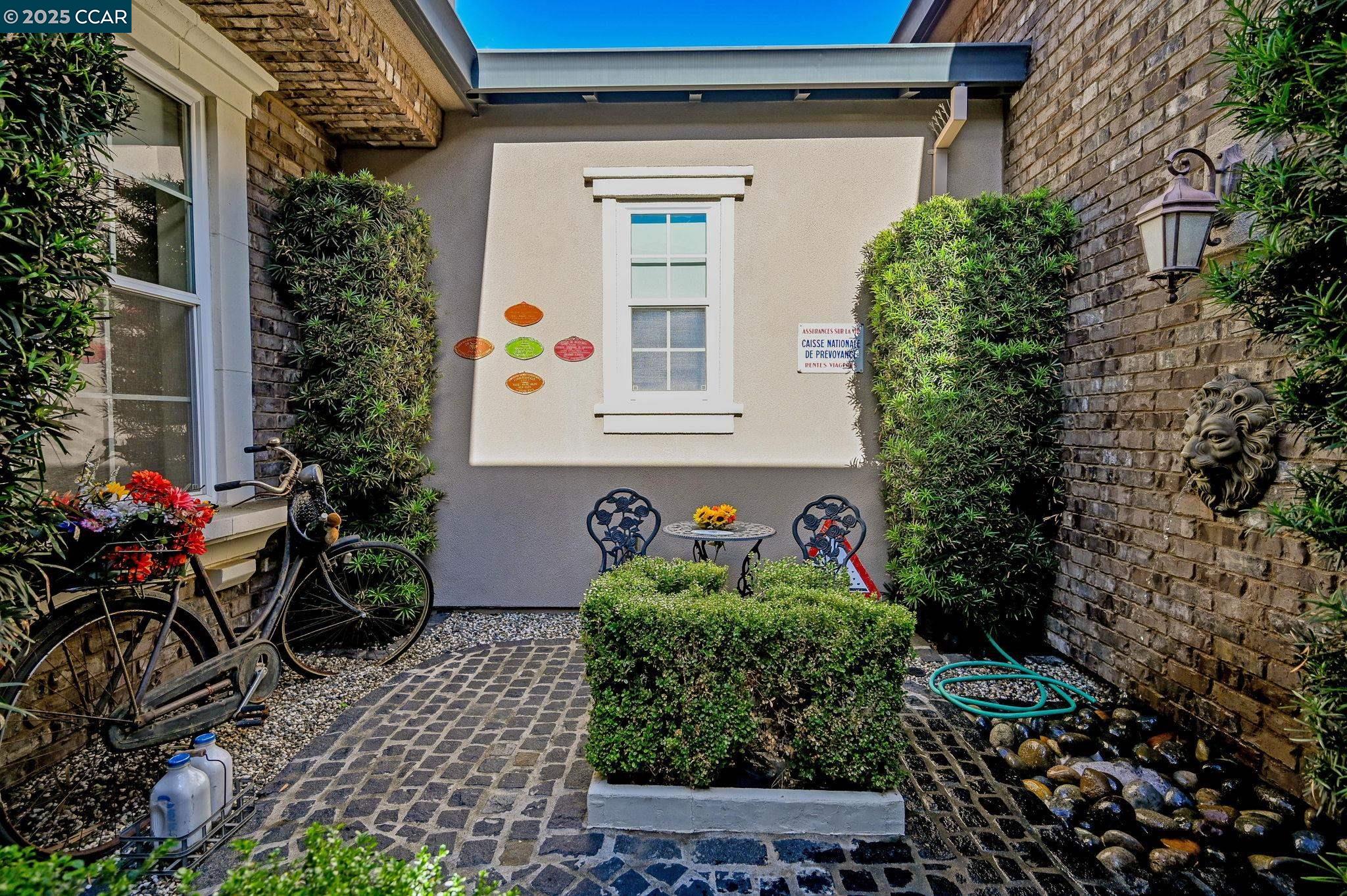 Detail Gallery Image 6 of 60 For 1151 Saint Julien St, Brentwood,  CA 94513-4236 - 2 Beds | 2/1 Baths