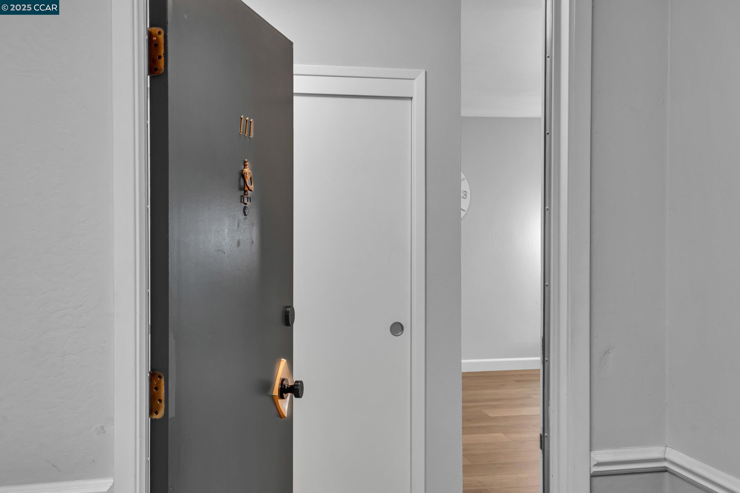 Detail Gallery Image 27 of 45 For 2137 Otis Dr #111,  Alameda,  CA 94501 - 1 Beds | 1 Baths