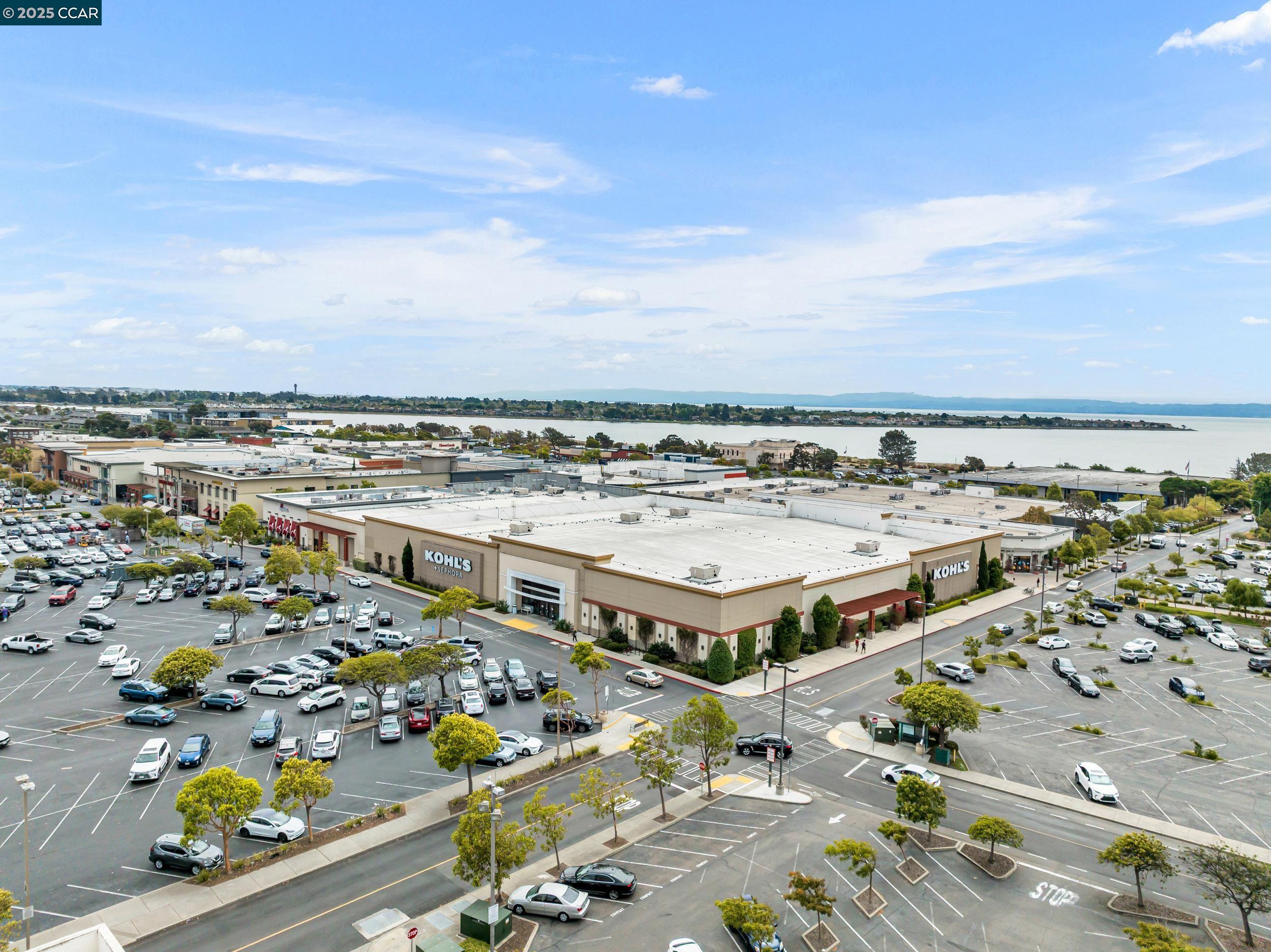 Detail Gallery Image 31 of 45 For 2137 Otis Dr #111,  Alameda,  CA 94501 - 1 Beds | 1 Baths