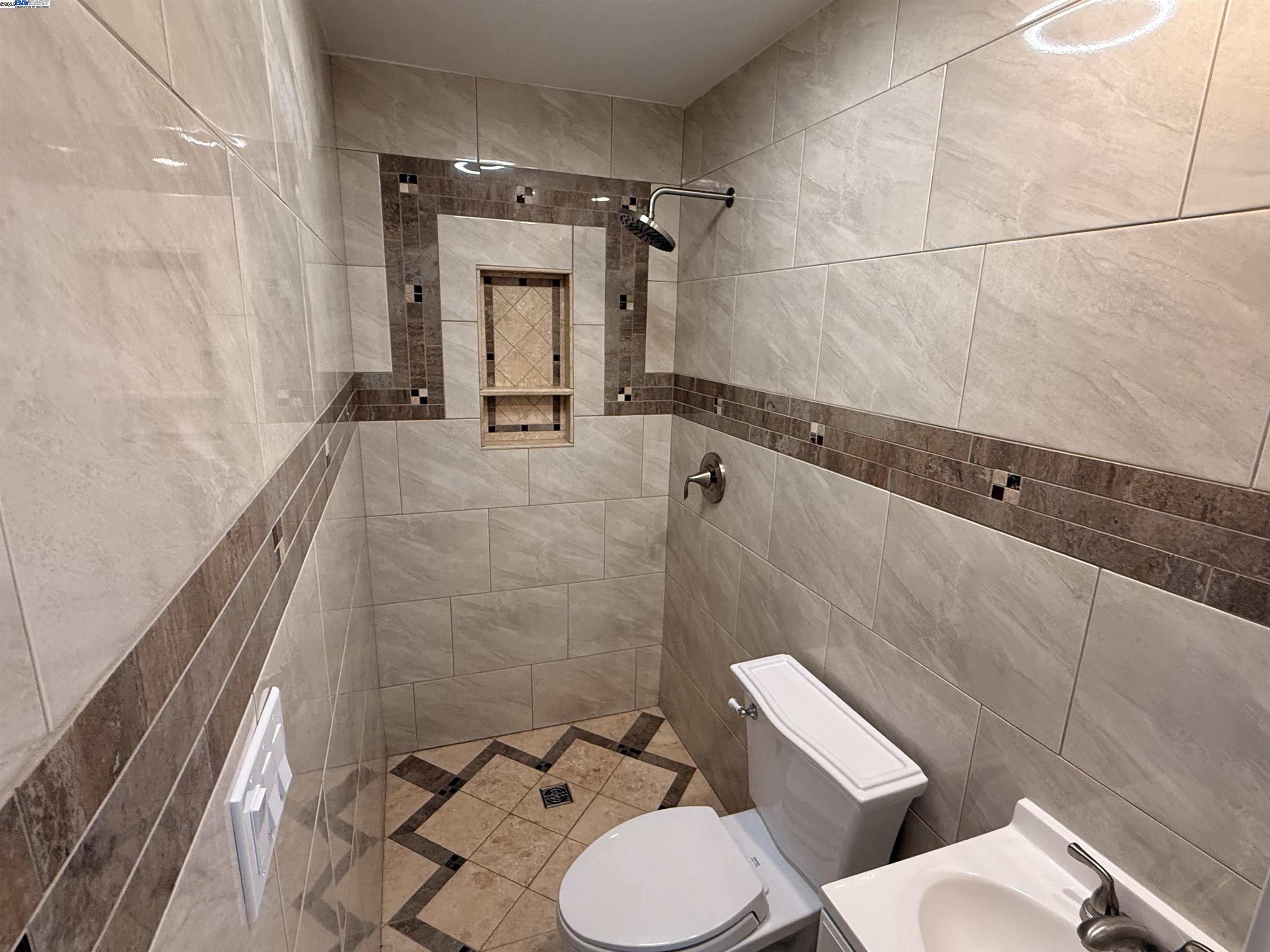 Detail Gallery Image 13 of 45 For 974 Walnut Dr, Oakley,  CA 94561 - 3 Beds | 1 Baths