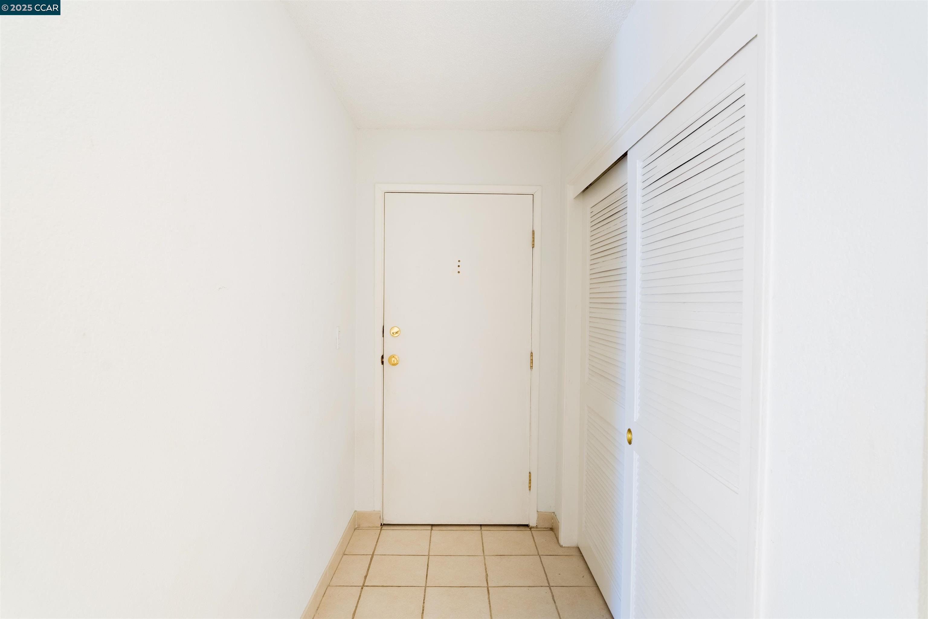 Detail Gallery Image 20 of 26 For 466 Crescent St #306,  Oakland,  CA 94610 - 1 Beds | 1 Baths