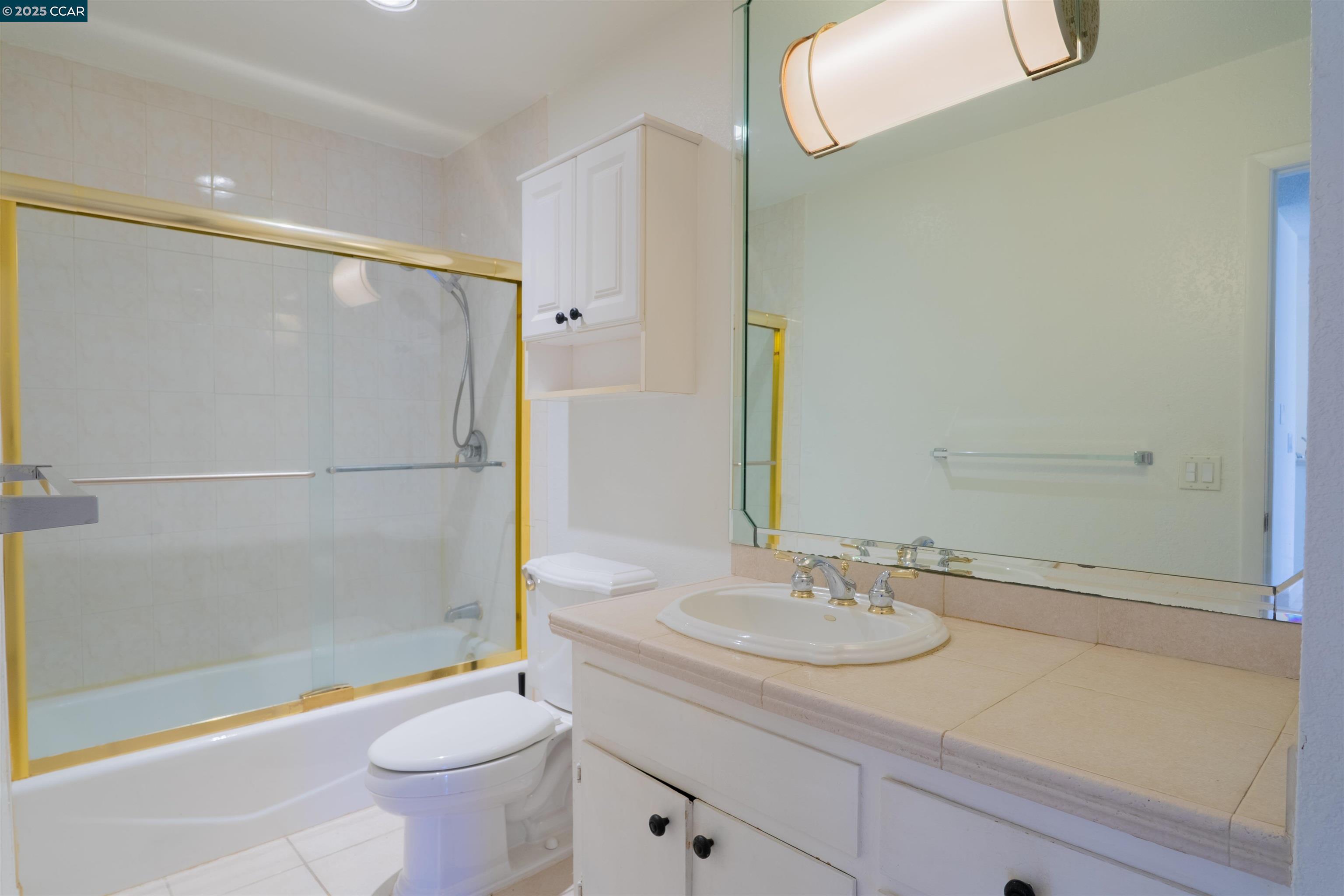 Detail Gallery Image 21 of 26 For 466 Crescent St #306,  Oakland,  CA 94610 - 1 Beds | 1 Baths