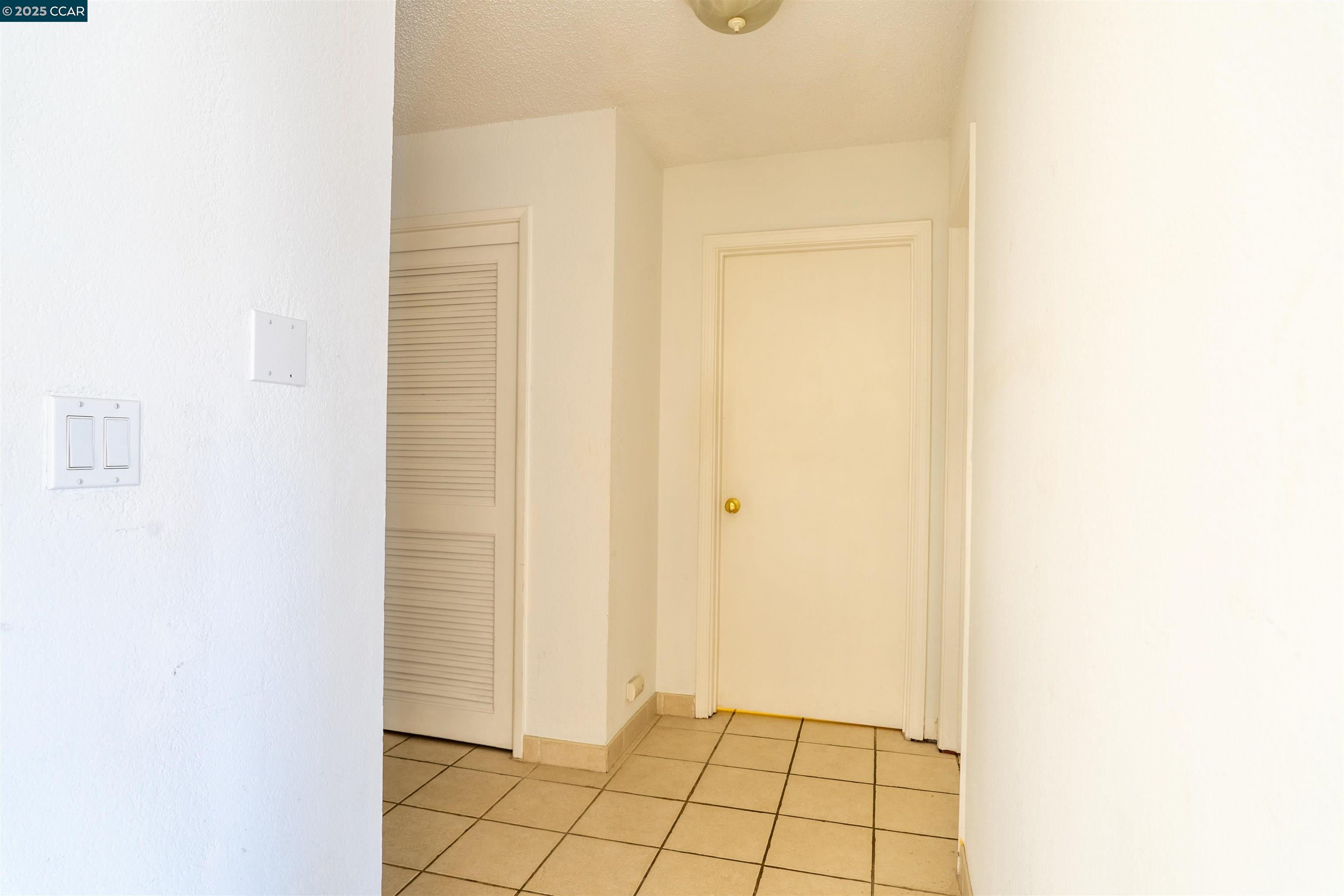 Detail Gallery Image 23 of 26 For 466 Crescent St #306,  Oakland,  CA 94610 - 1 Beds | 1 Baths